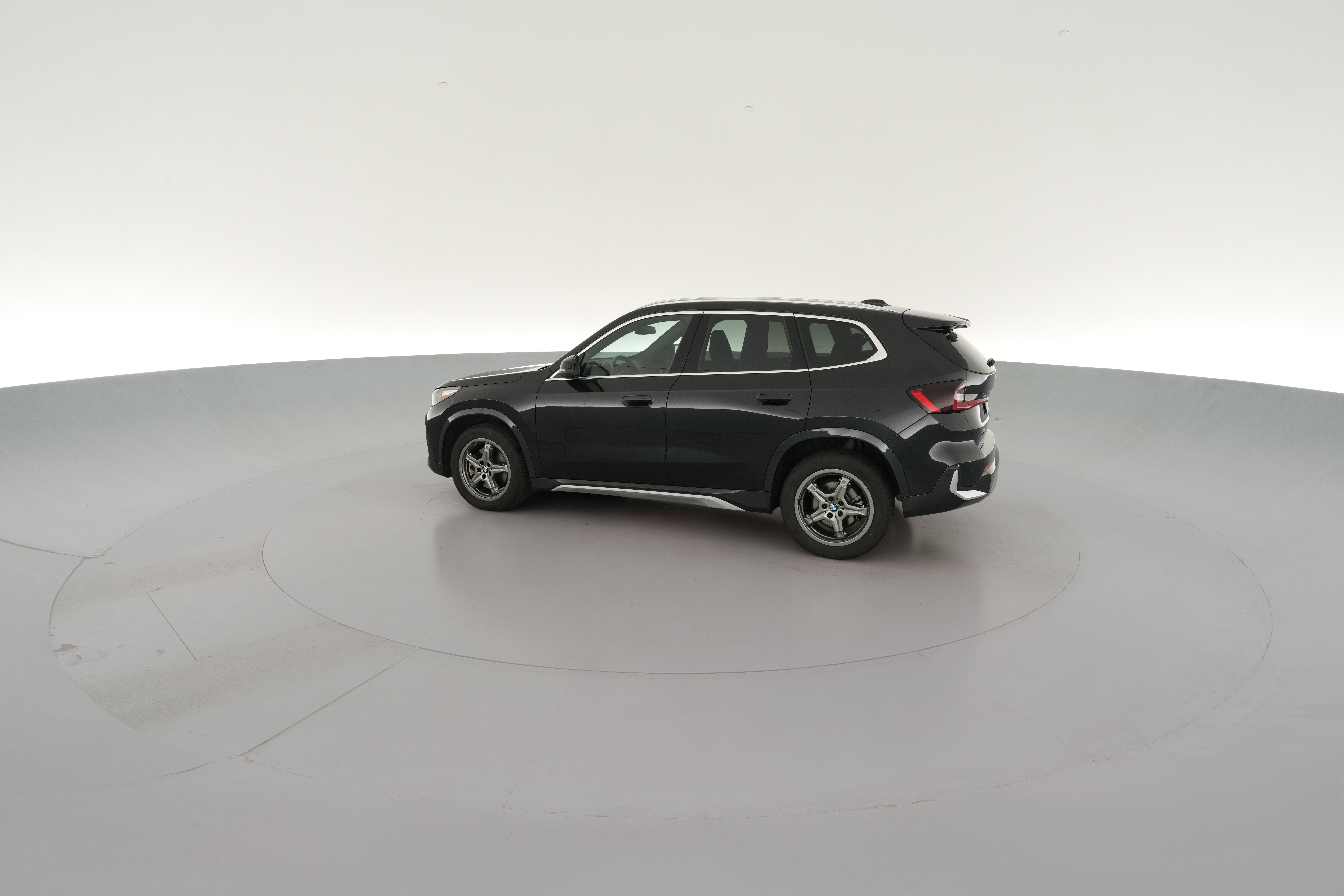 2026 BMW X1 28i - Photo 31