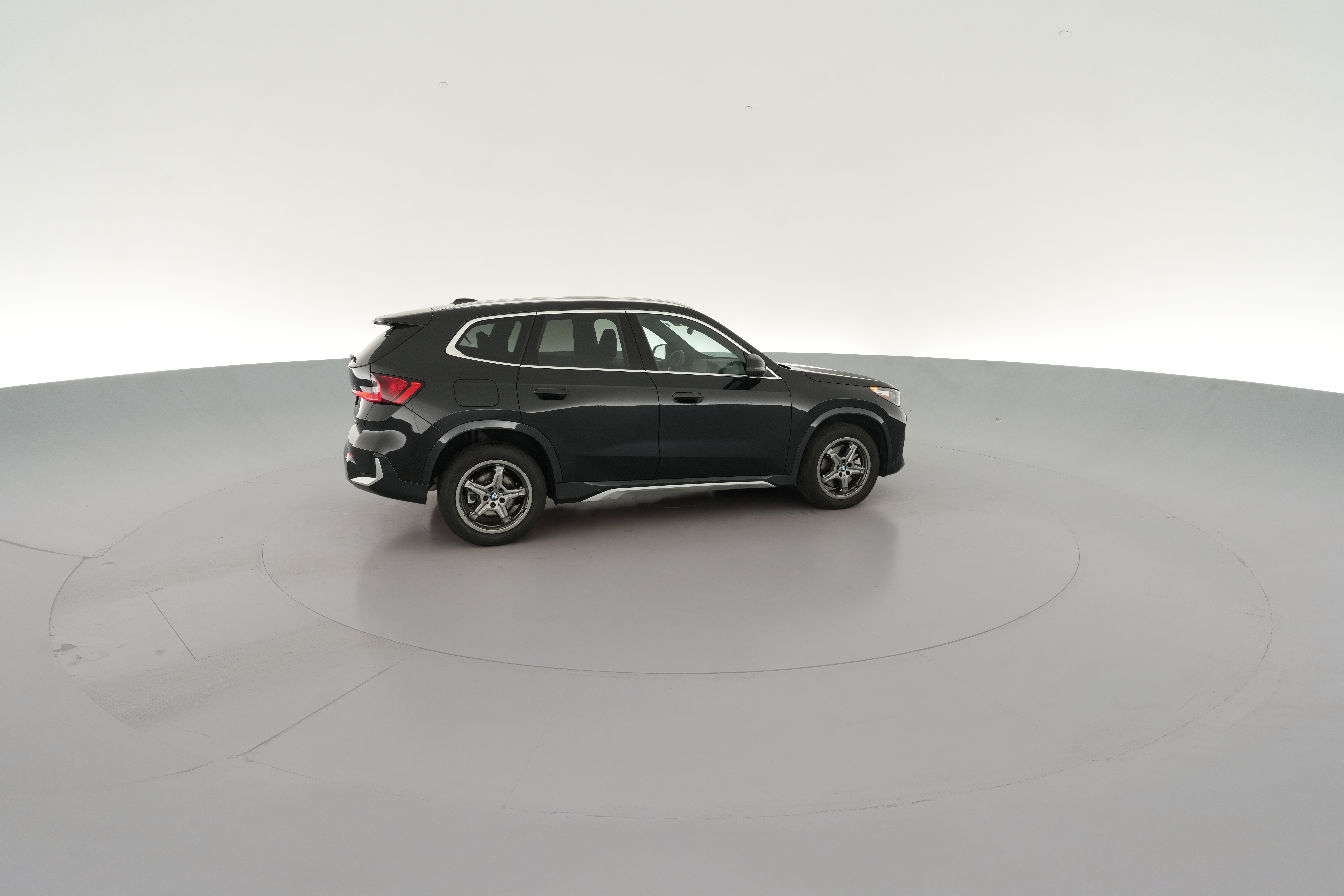 2026 BMW X1 28i - Photo 37