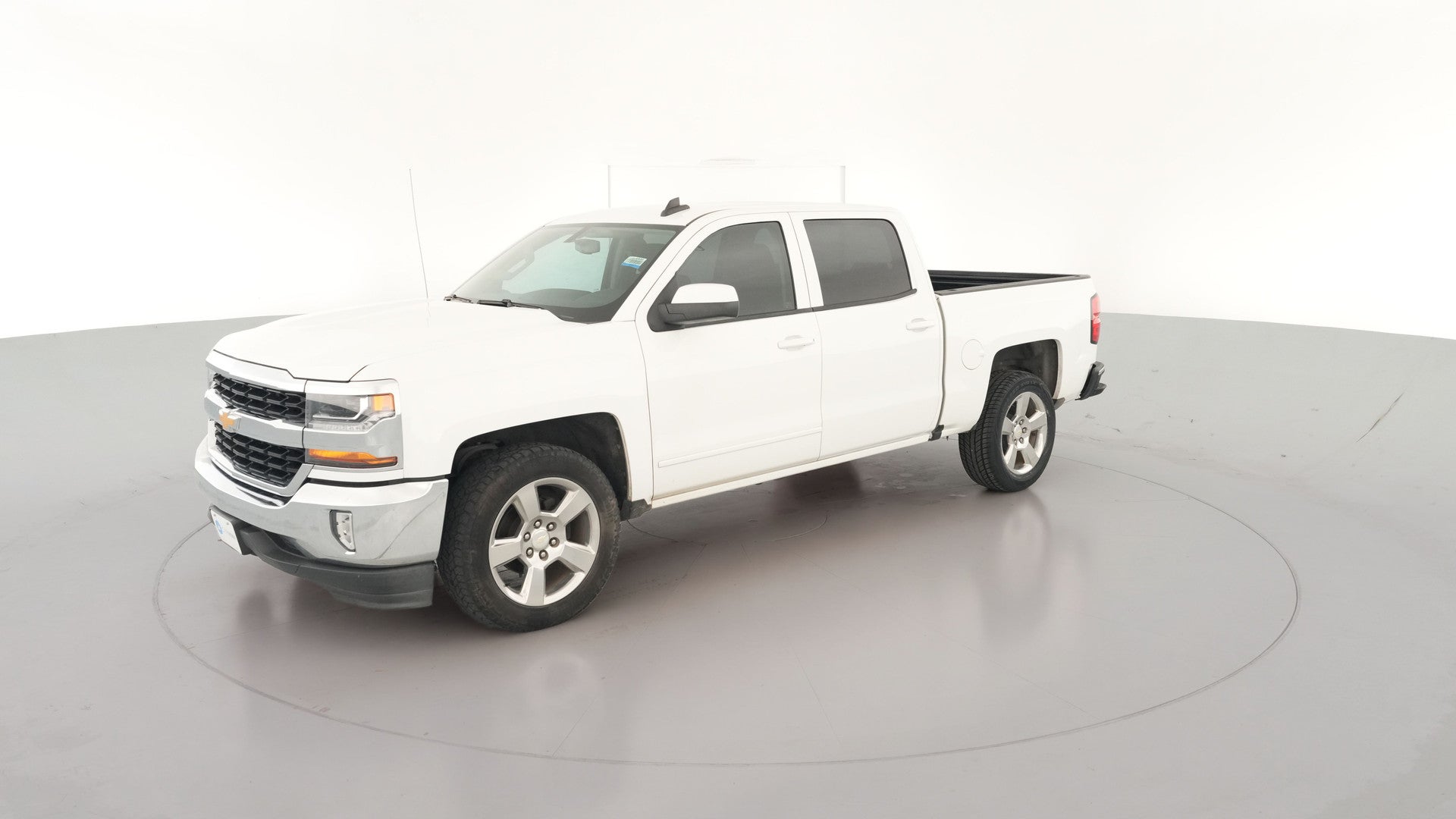 2017 Chevrolet Silverado 1500 Crew Cab vehicle photo