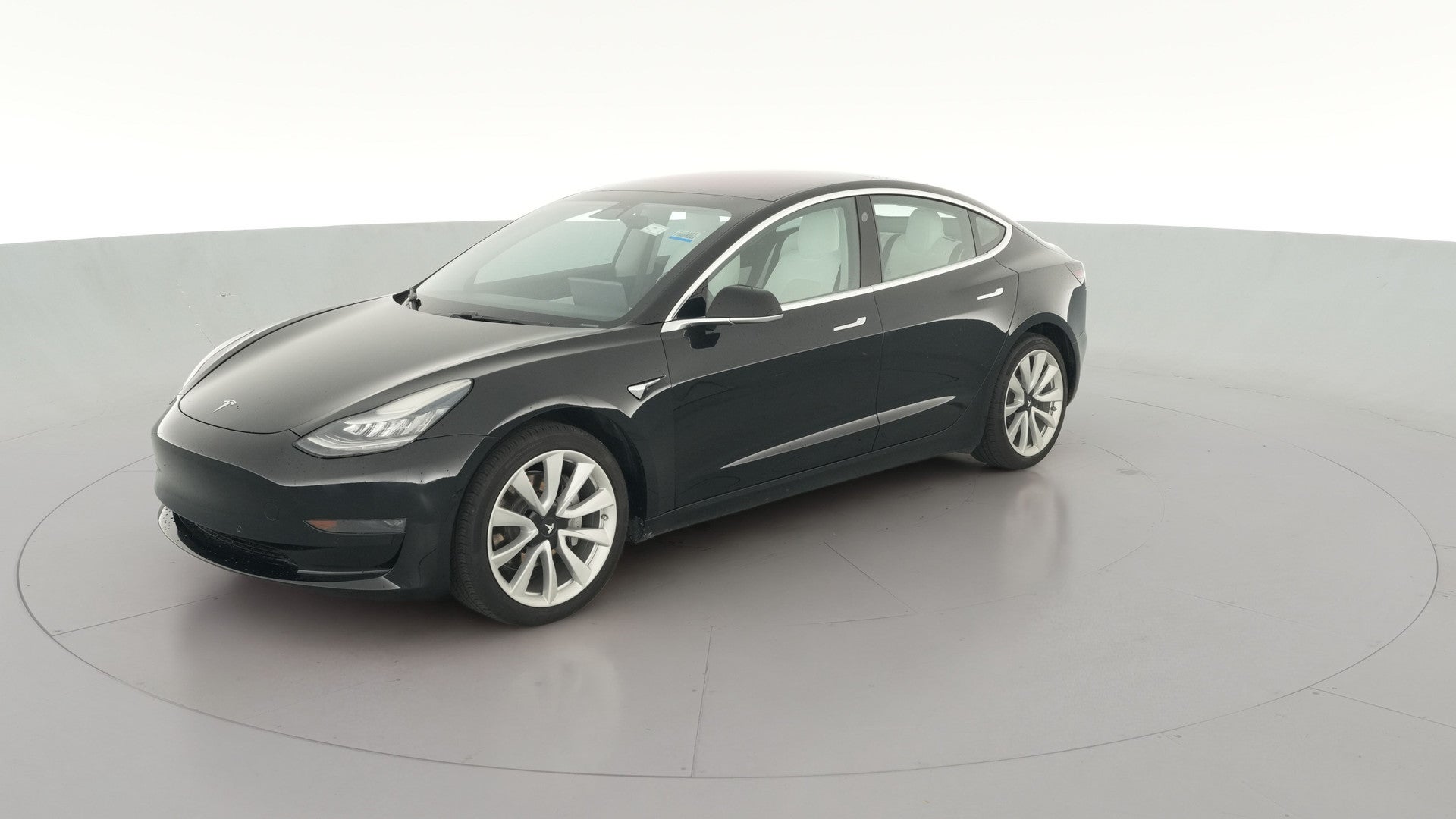 2019 Tesla Model 3 vehicle photo