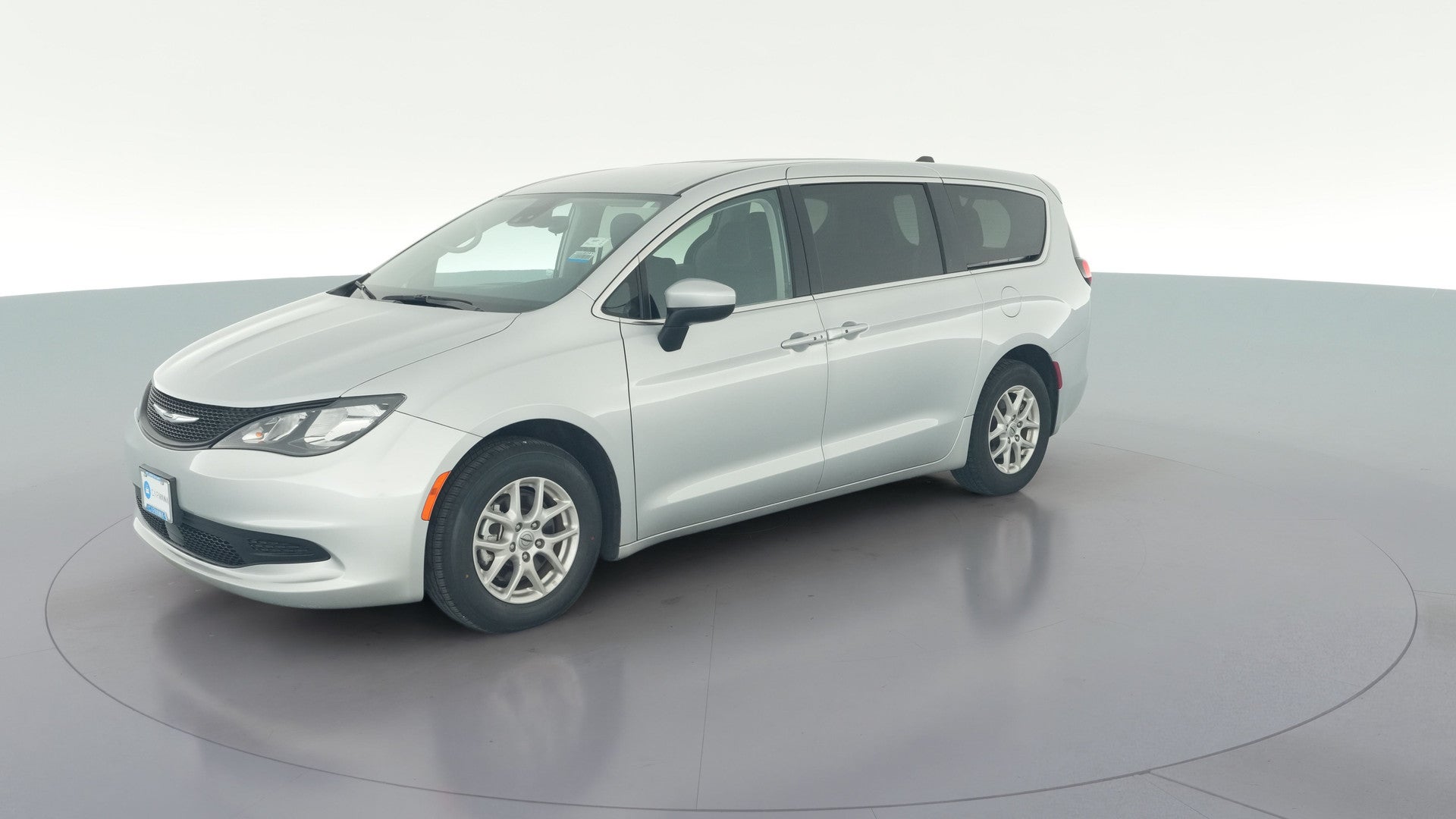 2023 Chrysler Voyager vehicle photo
