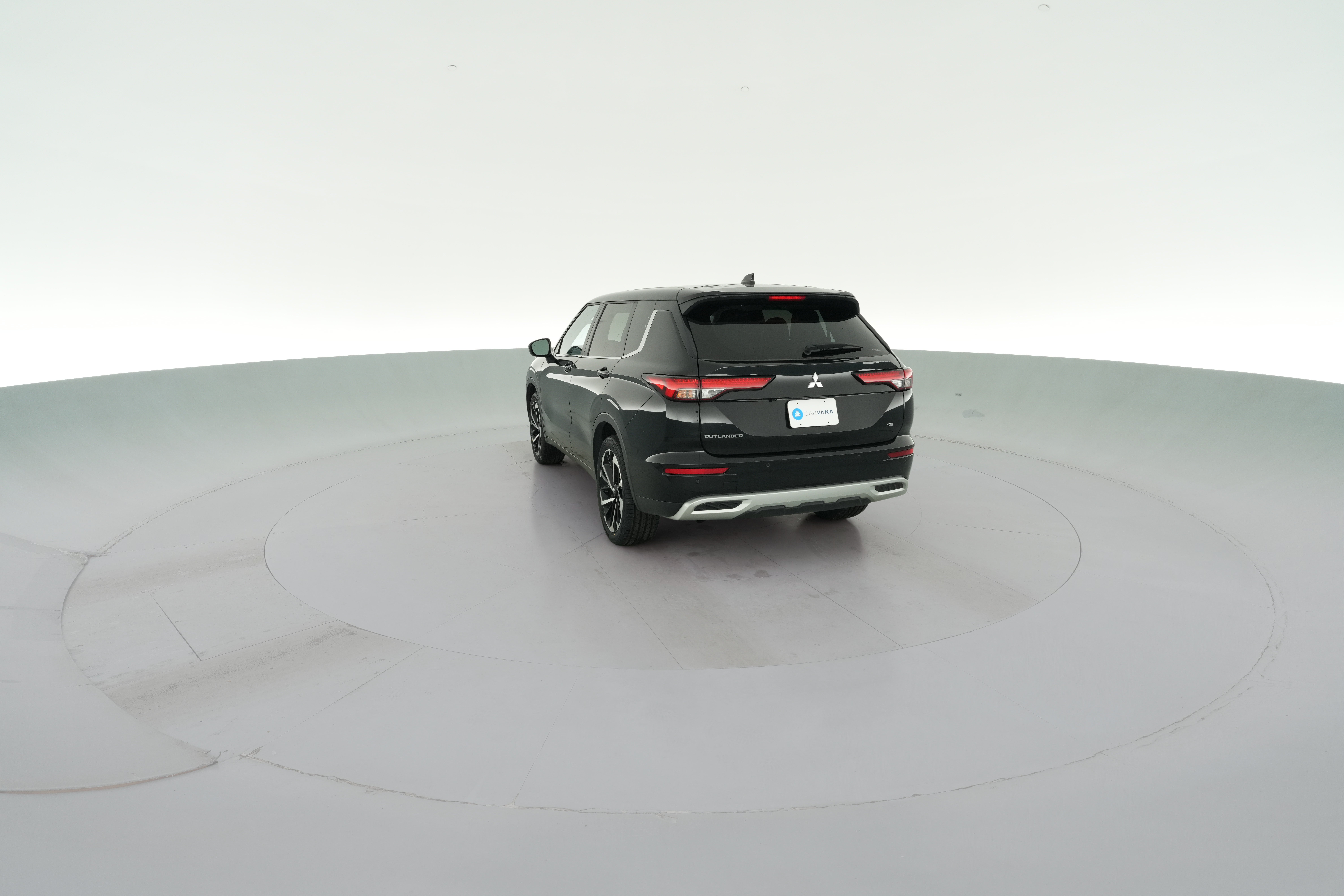 2024 Mitsubishi Outlander SE - Photo 34