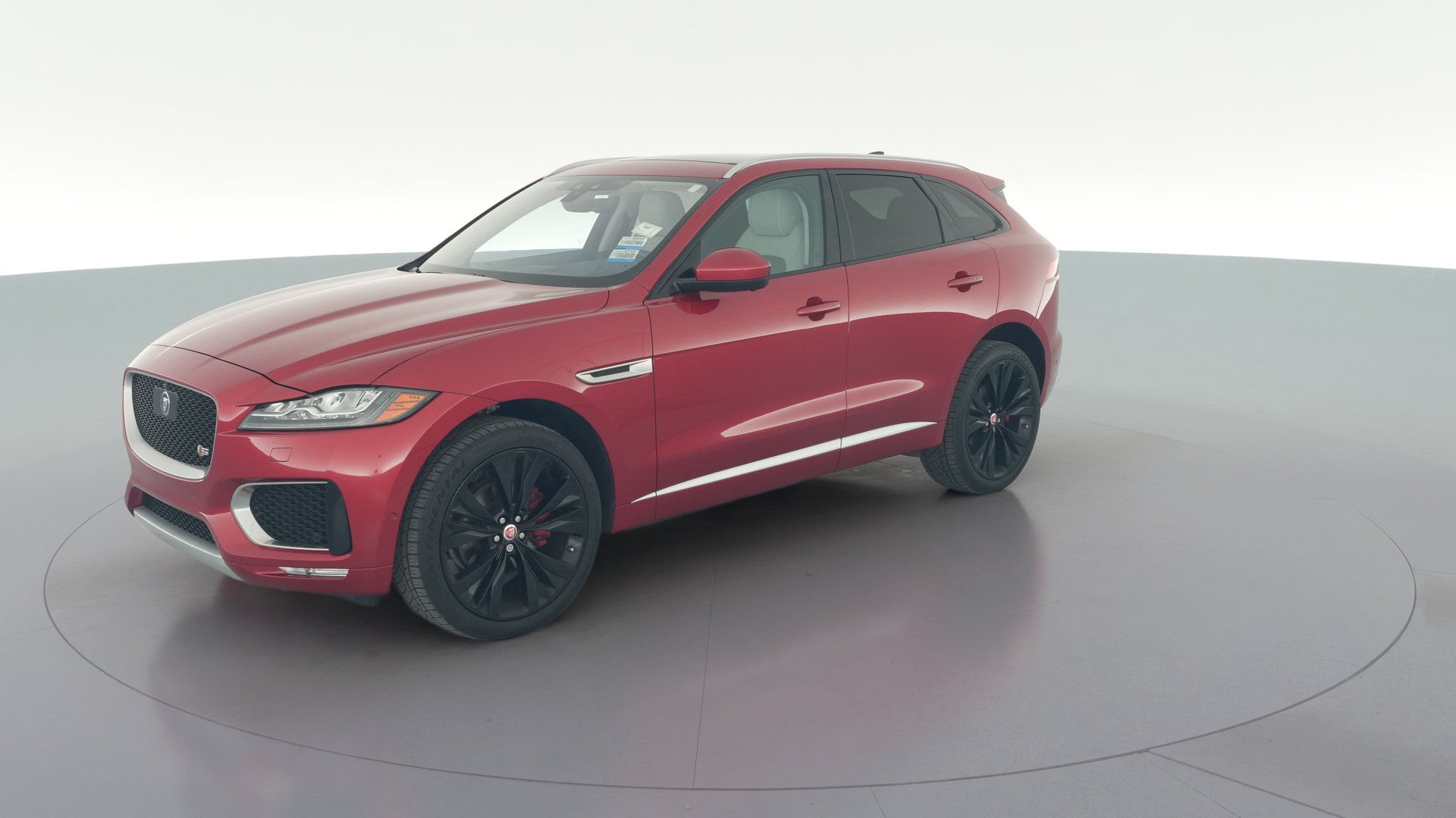 2020 Jaguar F-PACE vehicle photo