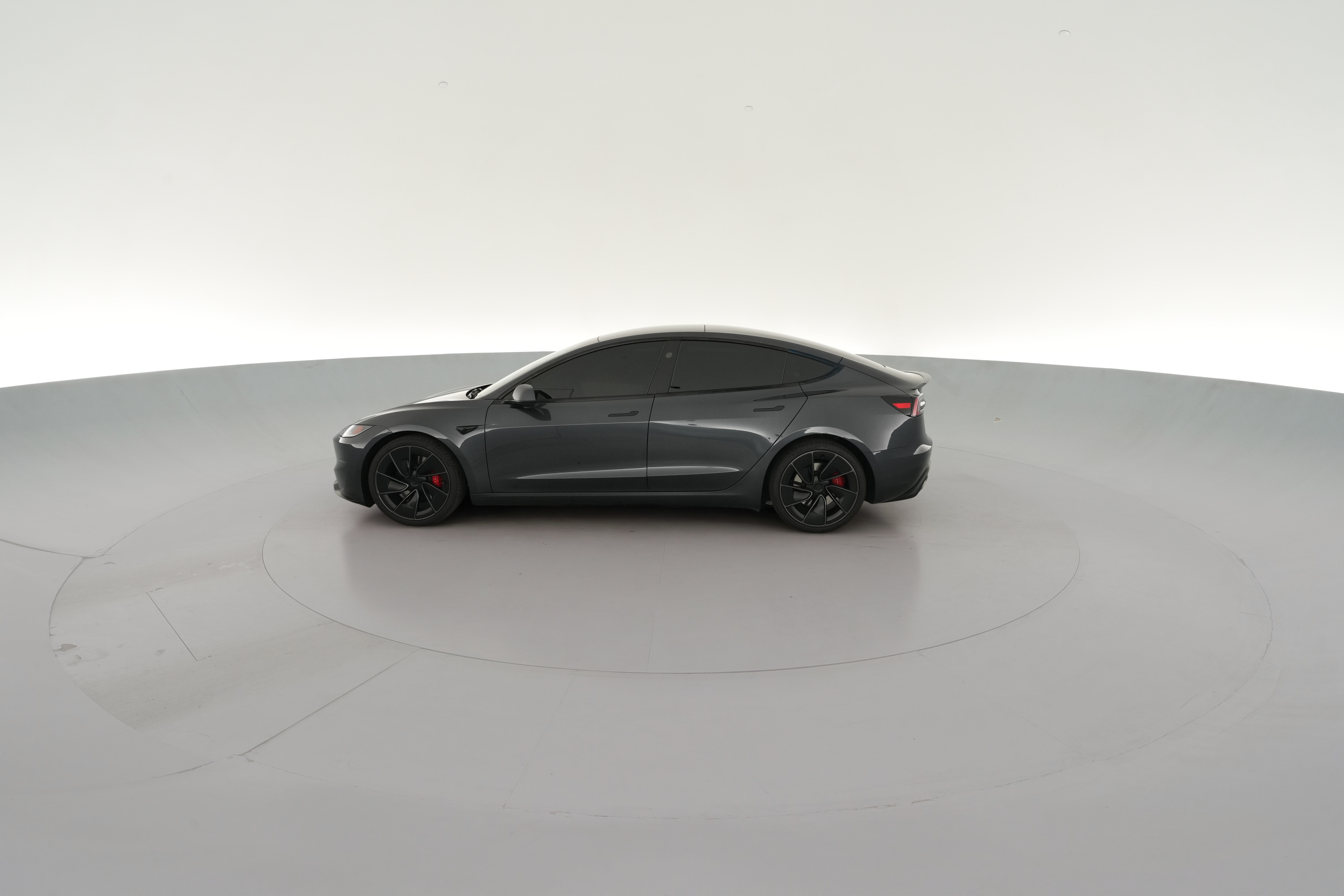 2025 Tesla Model 3 Performance - Photo 32