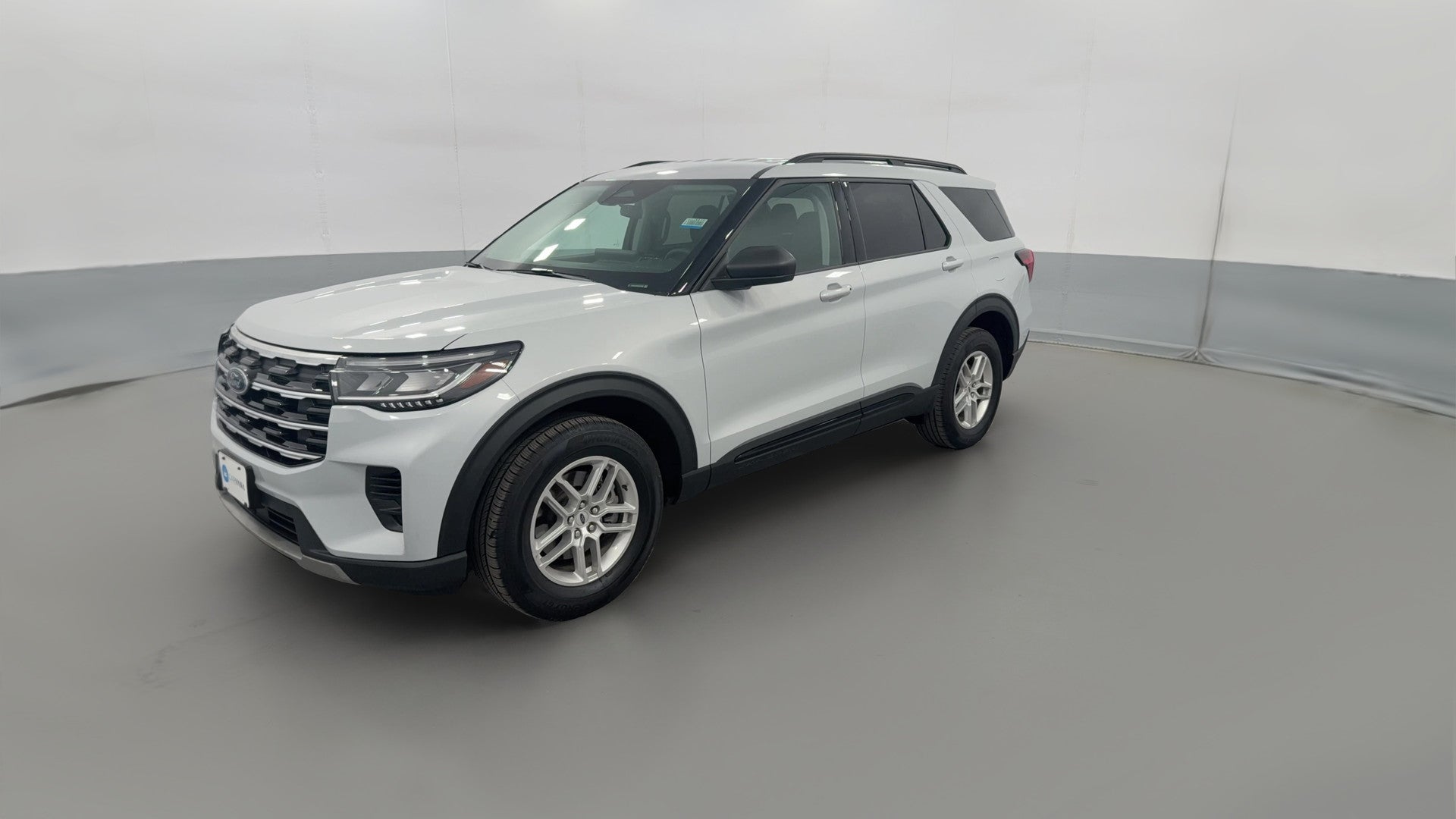 2026 Ford Explorer vehicle photo
