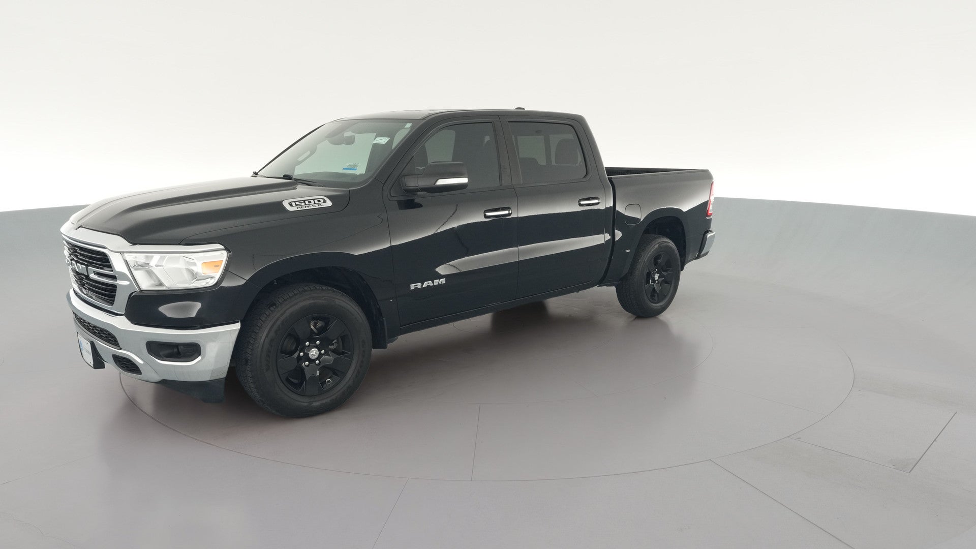 2020 Ram 1500 Crew Cab vehicle photo