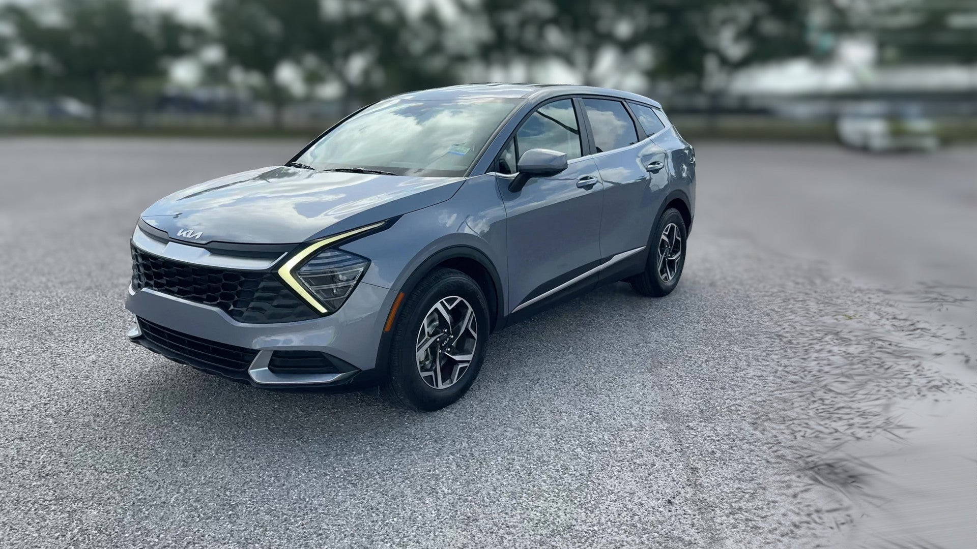 2025 Kia Sportage vehicle photo