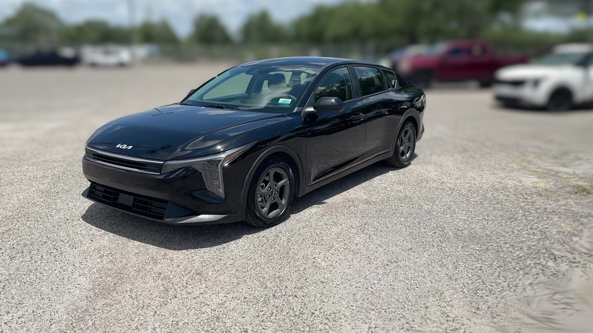 2025 Kia K4 vehicle photo