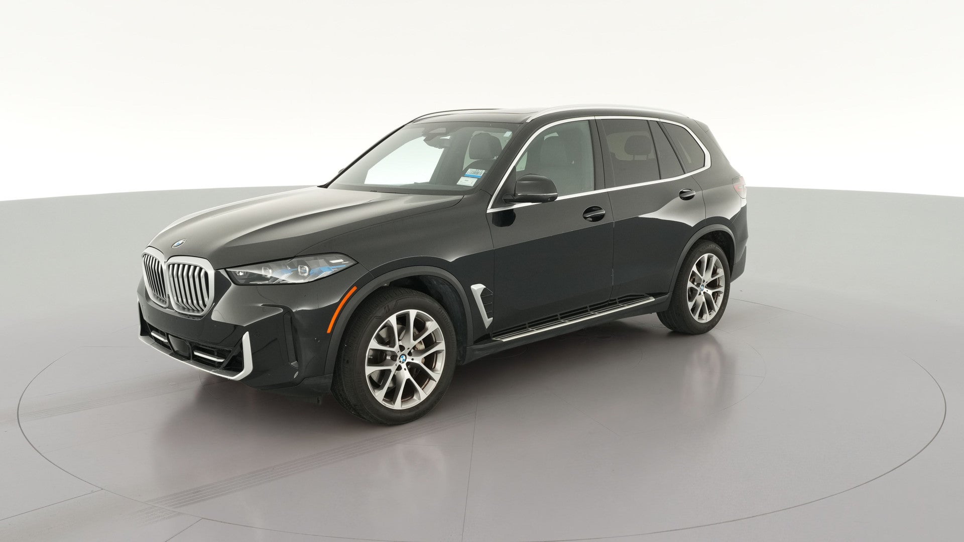 2024 BMW X5 vehicle photo