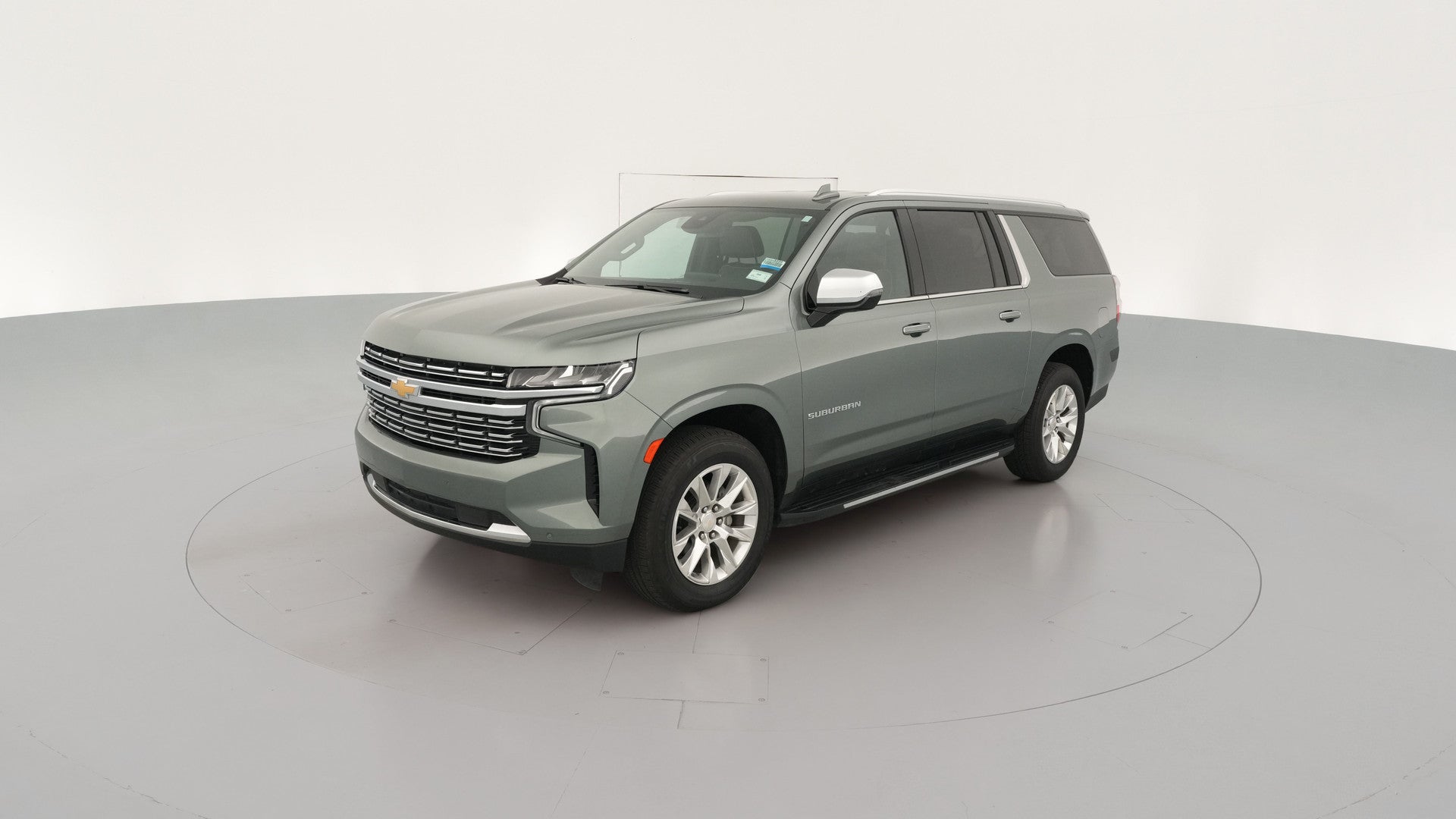 2023 Chevrolet Suburban vehicle photo
