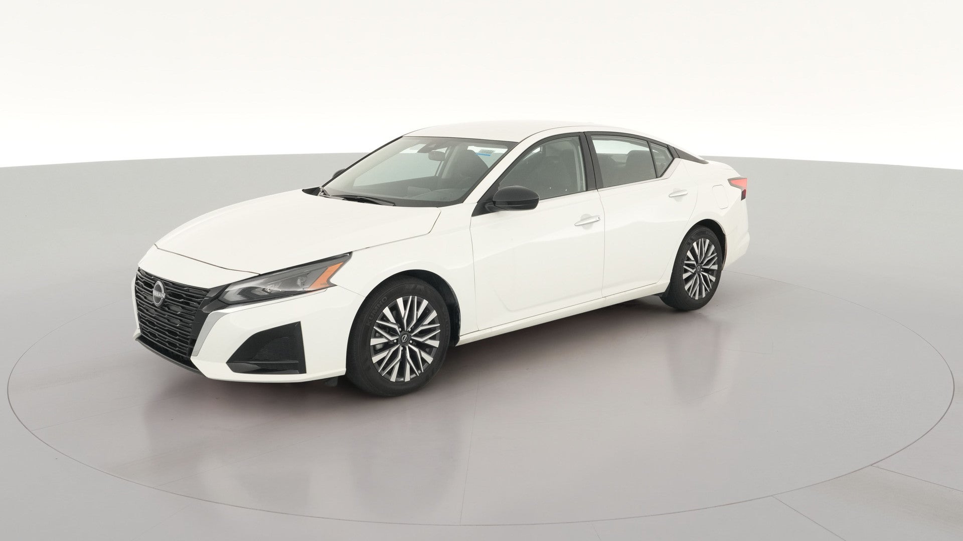 2025 Nissan Altima vehicle photo