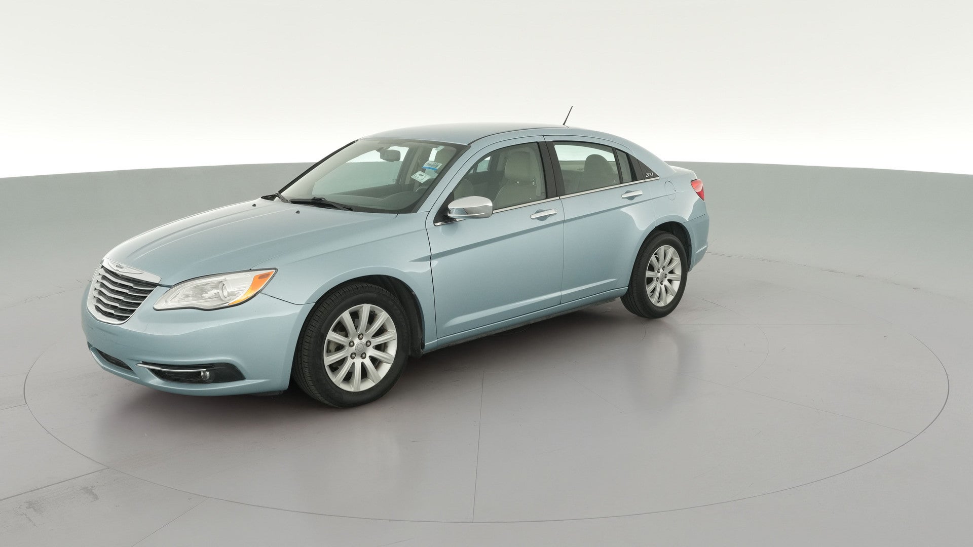 2013 Chrysler 200 vehicle photo
