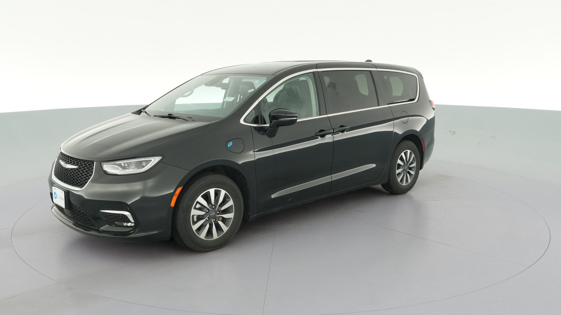 2024 Chrysler Pacifica Hybrid vehicle photo
