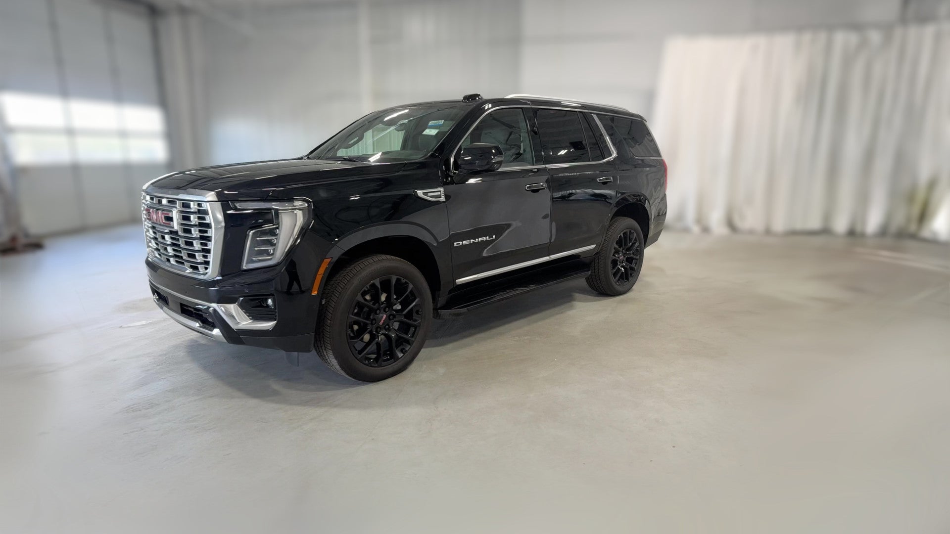 2025 GMC Yukon vehicle photo