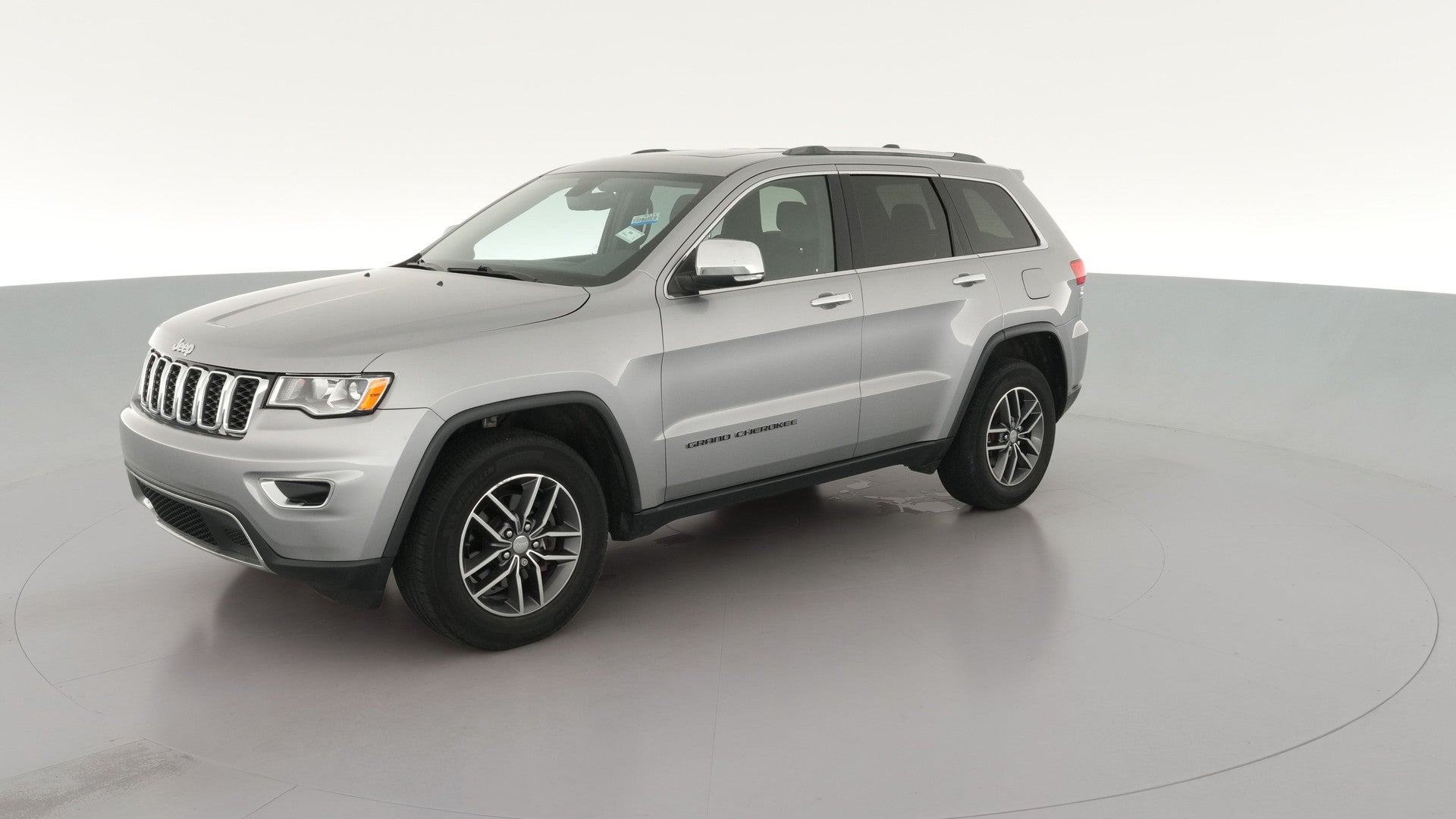 2018 Jeep Grand Cherokee vehicle photo