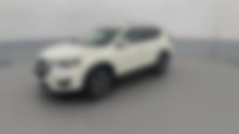 2019 Nissan Rogue vehicle photo