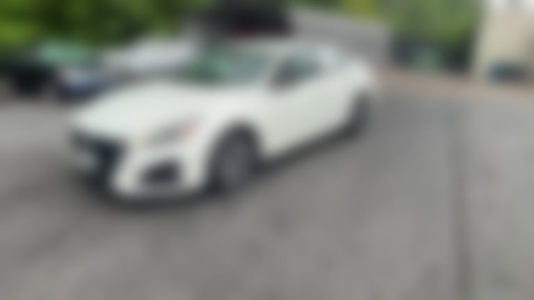 2025 Nissan Altima vehicle photo
