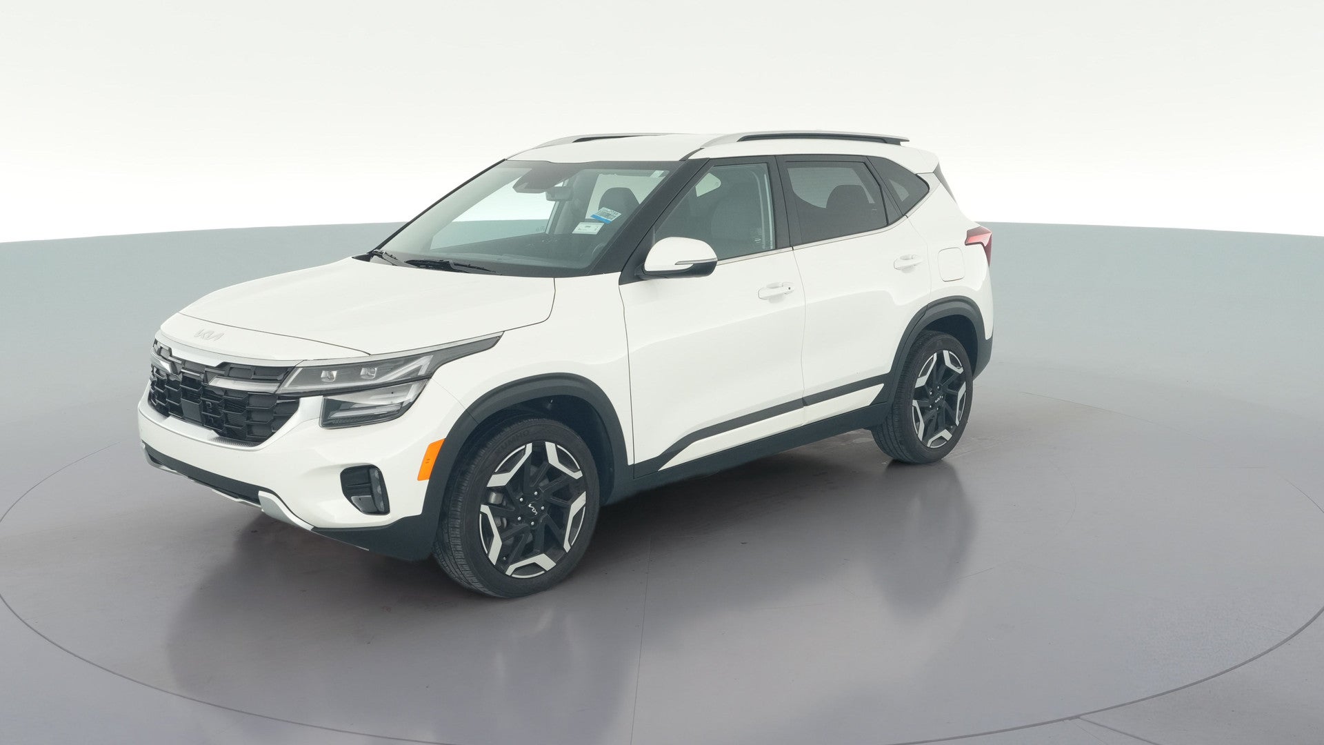 2024 Kia Seltos vehicle photo