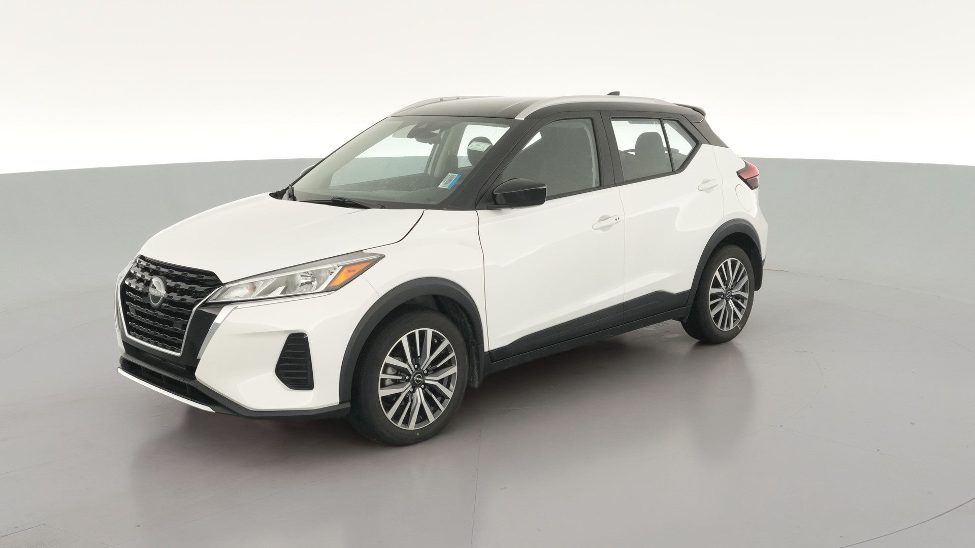 2023 Nissan Kicks vehicle photo