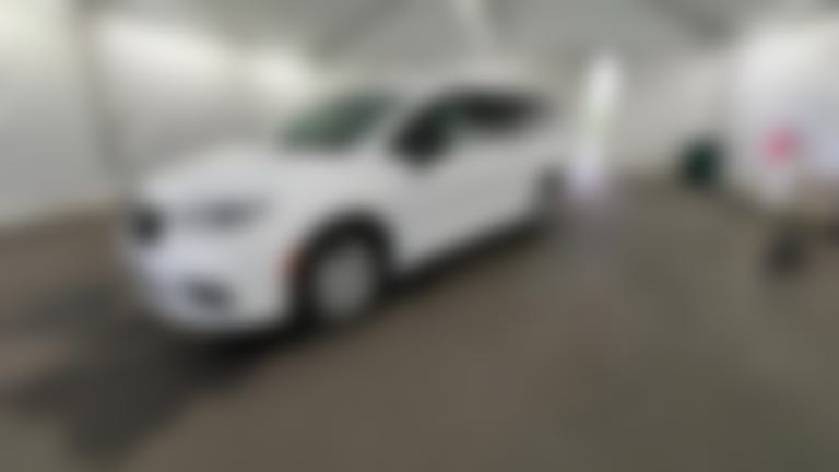 2024 Chrysler Pacifica vehicle photo