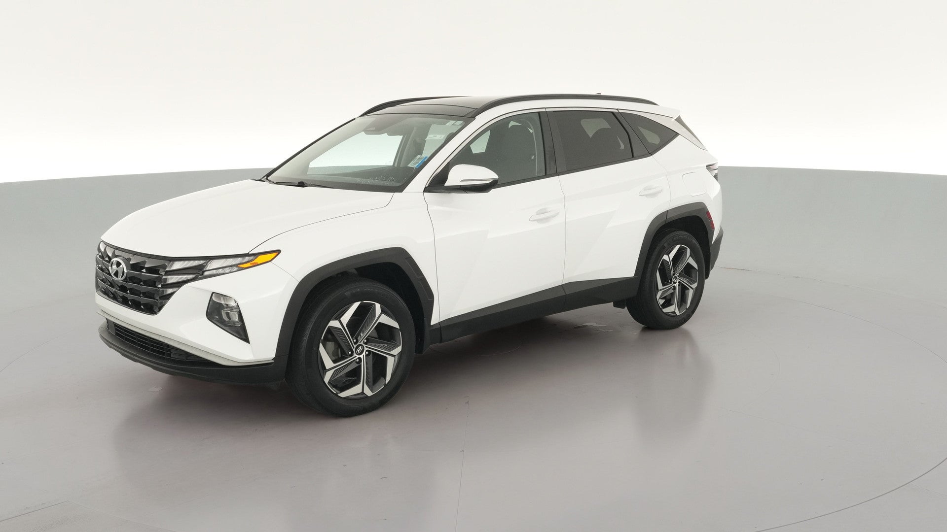 2022 Hyundai Tucson Hybrid vehicle photo