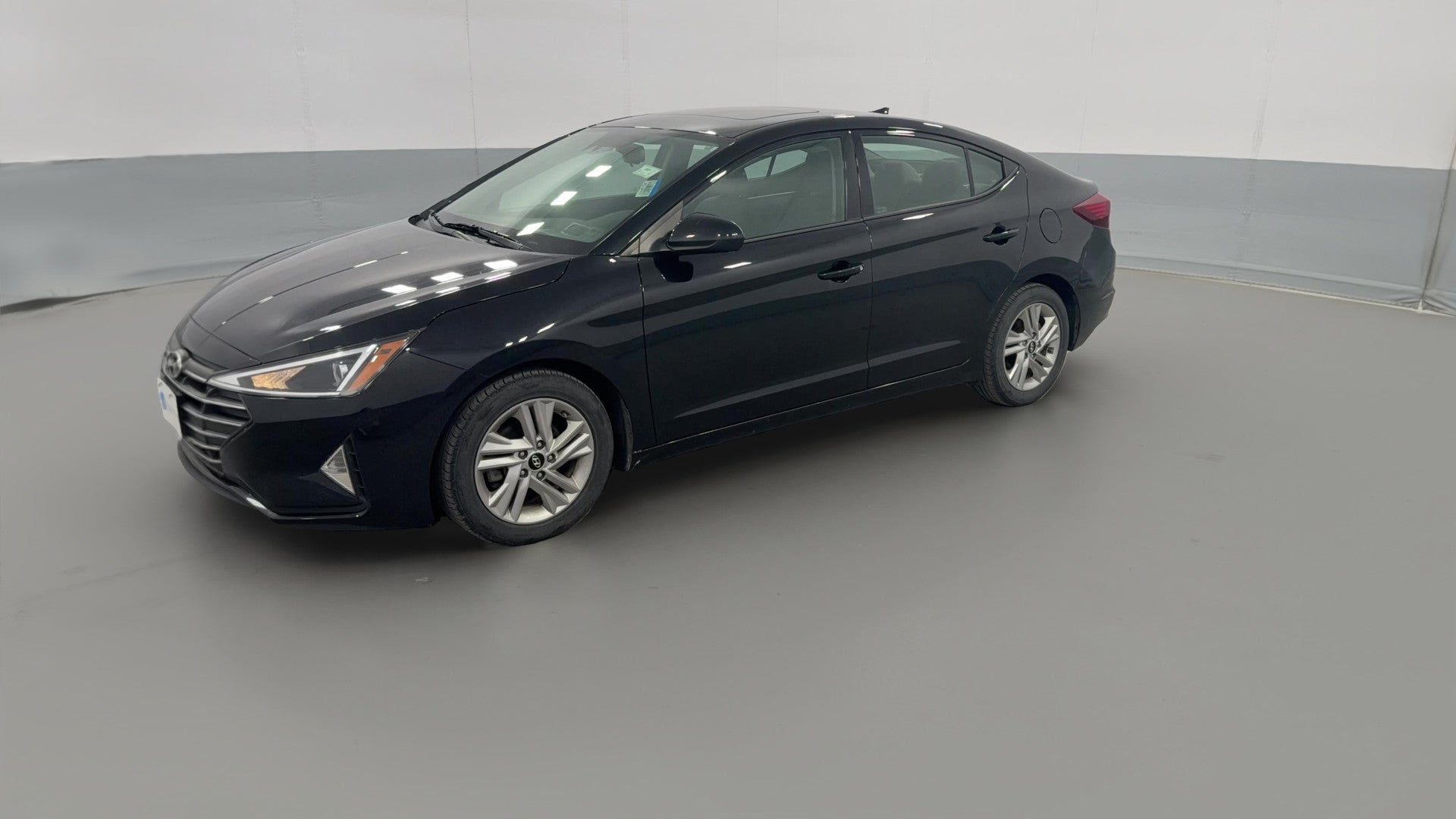 2020 Hyundai Elantra vehicle photo