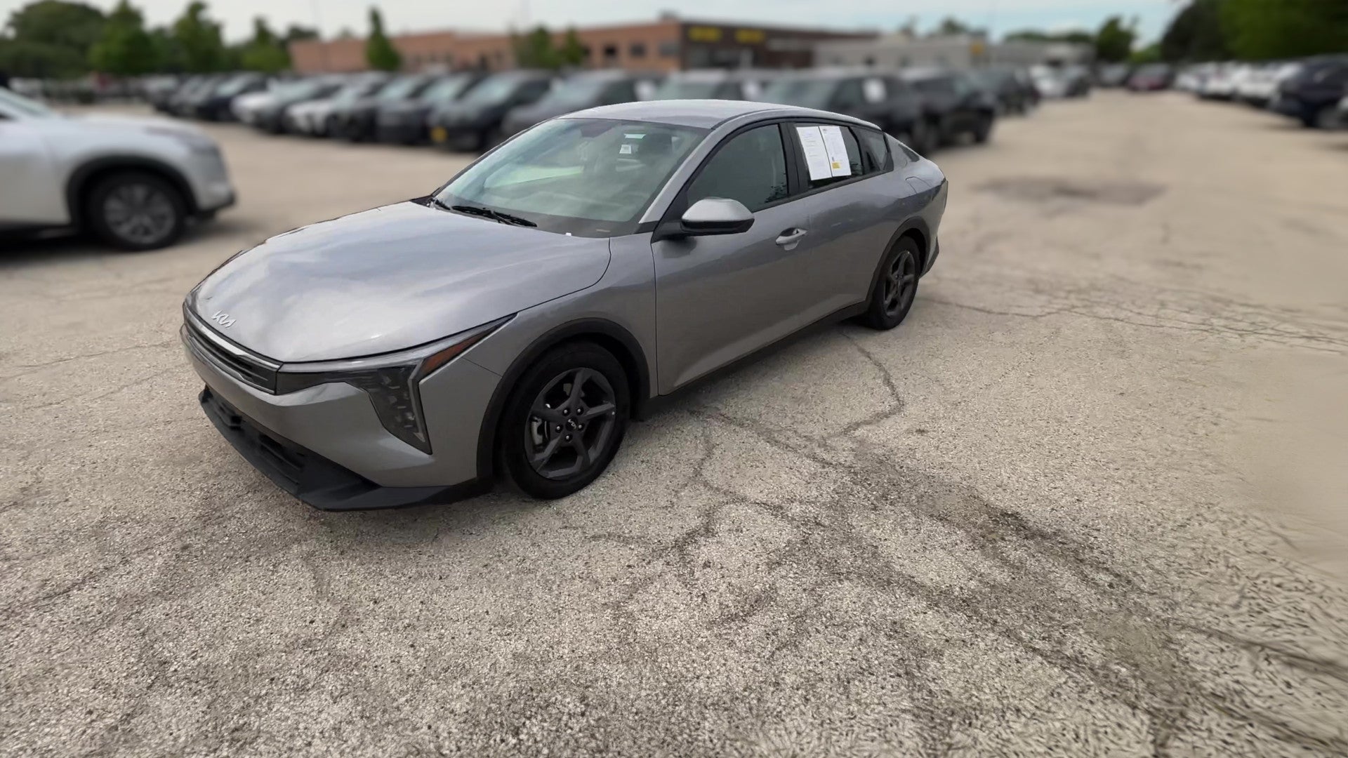 2025 Kia K4 vehicle photo