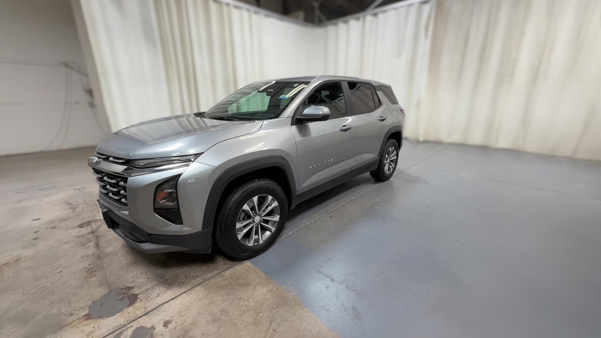 2025 Chevrolet Equinox vehicle photo