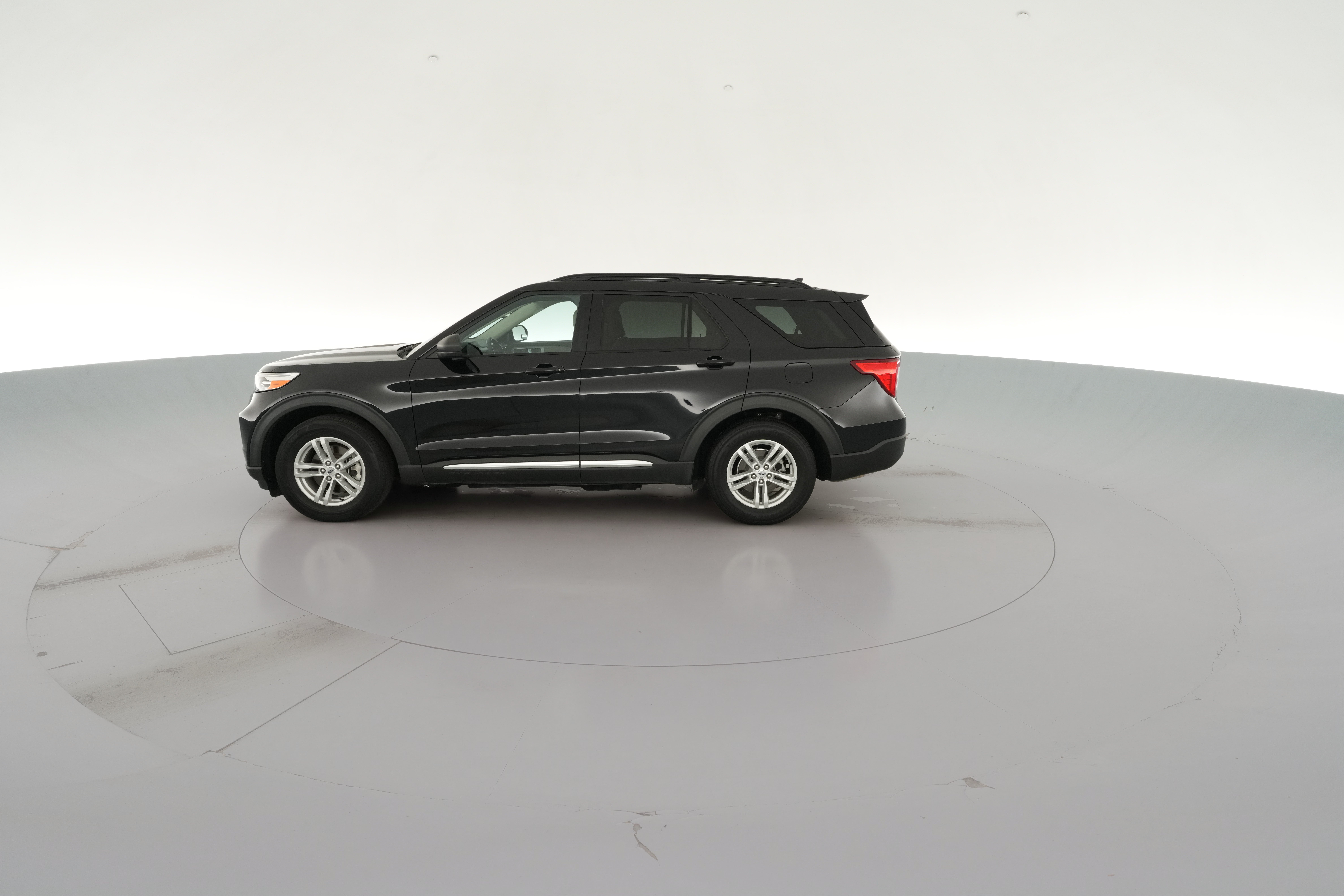 2021 Ford Explorer XLT - Photo 45