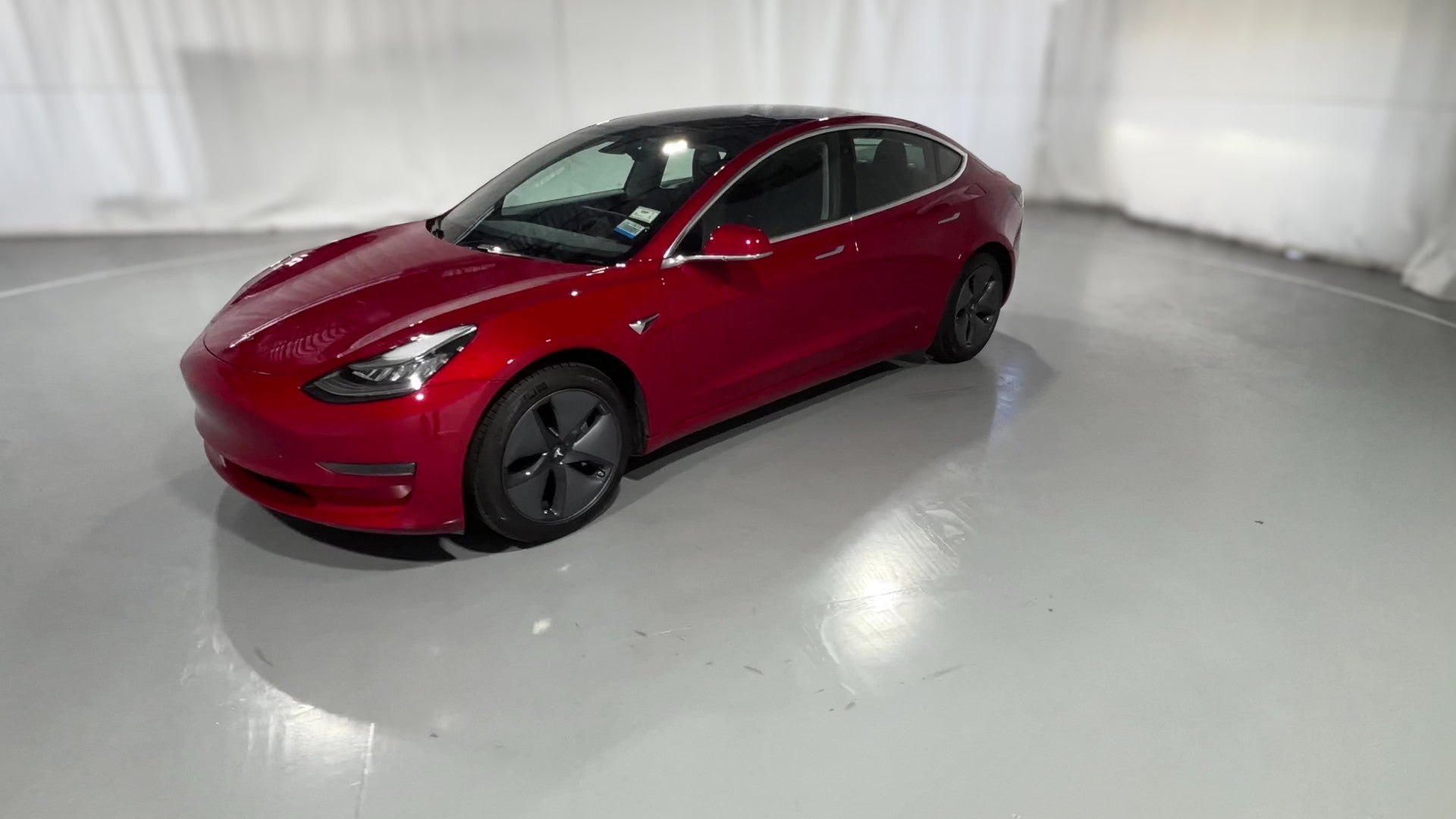 2020 Tesla Model 3 vehicle photo