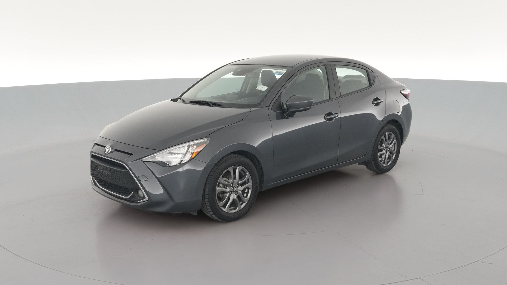 2020 Toyota Yaris vehicle photo