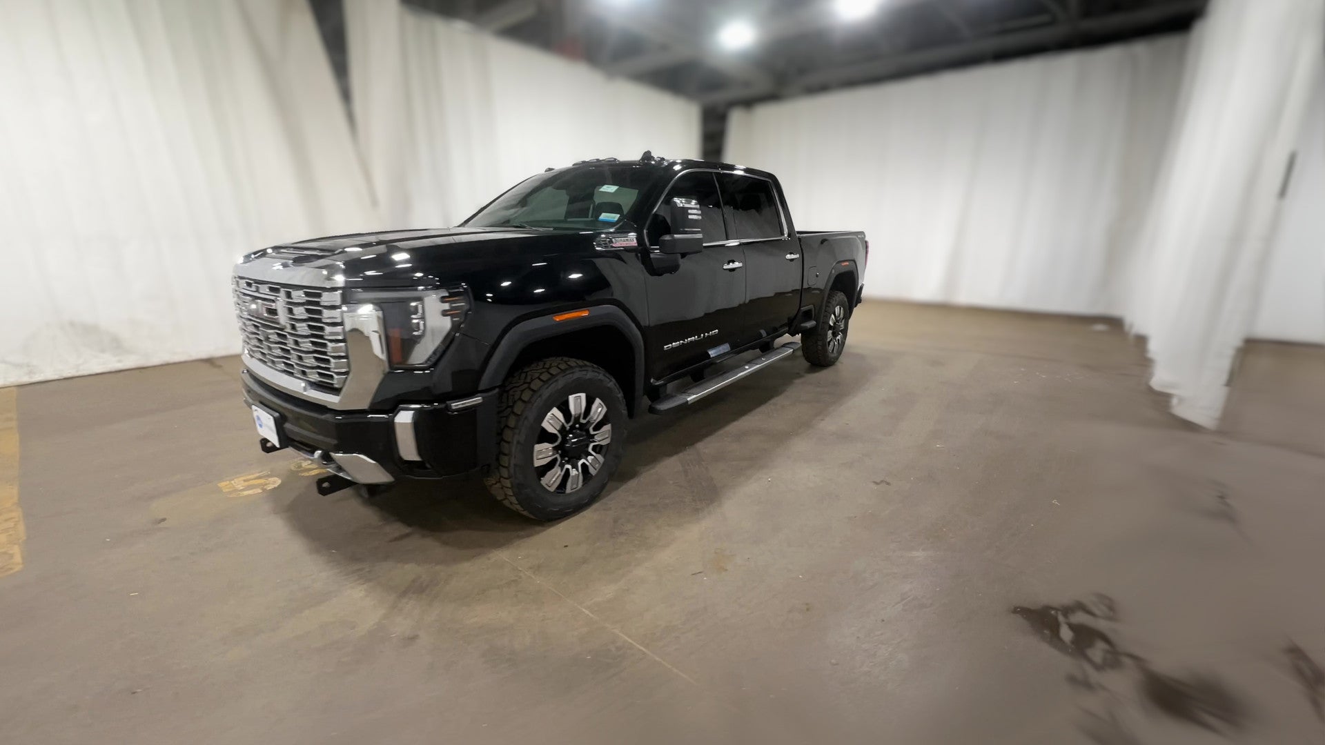 2024 GMC Sierra 3500 HD Crew Cab vehicle photo