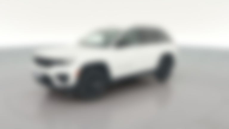 2024 Jeep Grand Cherokee vehicle photo
