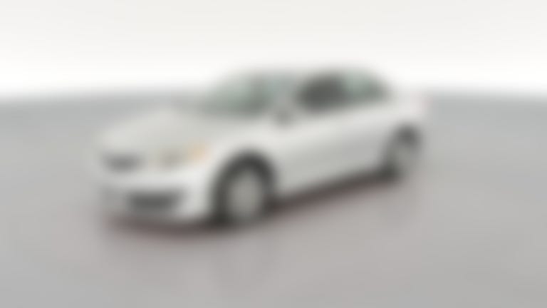 2014 Toyota Camry vehicle photo