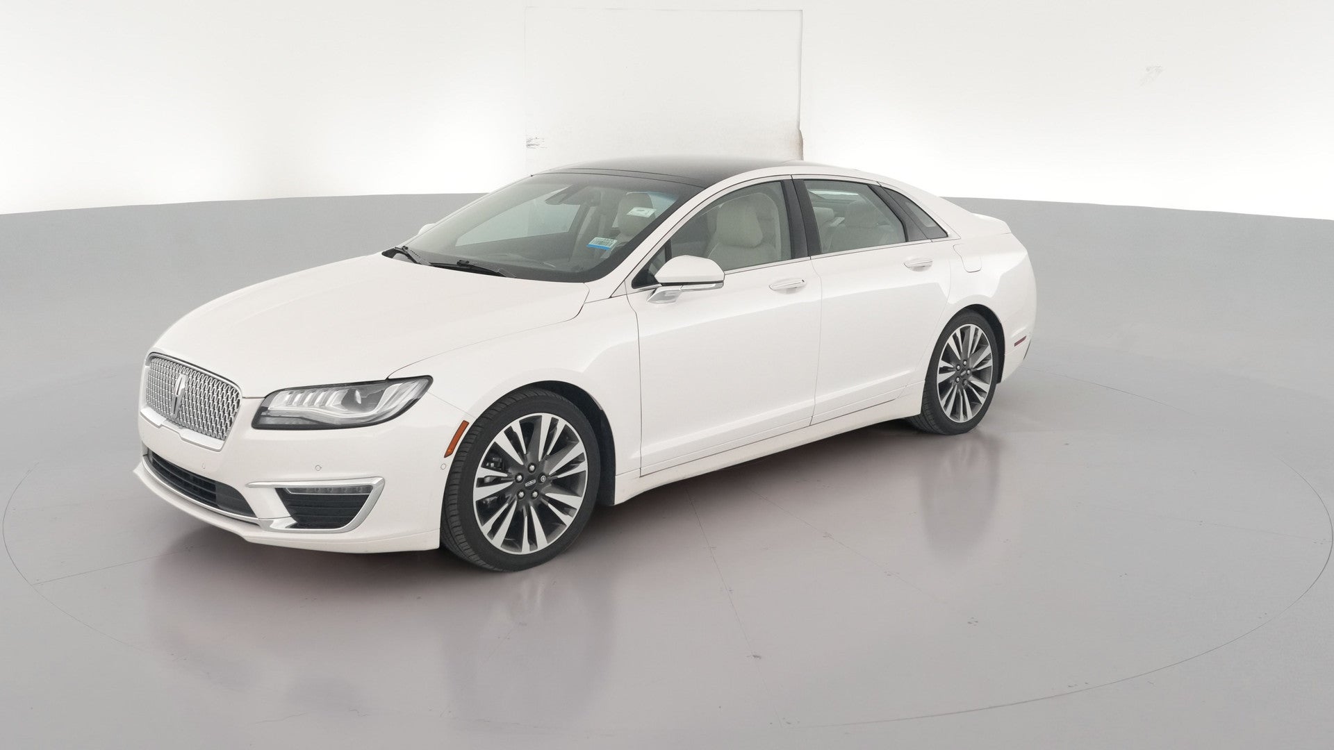 2020 Lincoln MKZ vehicle photo