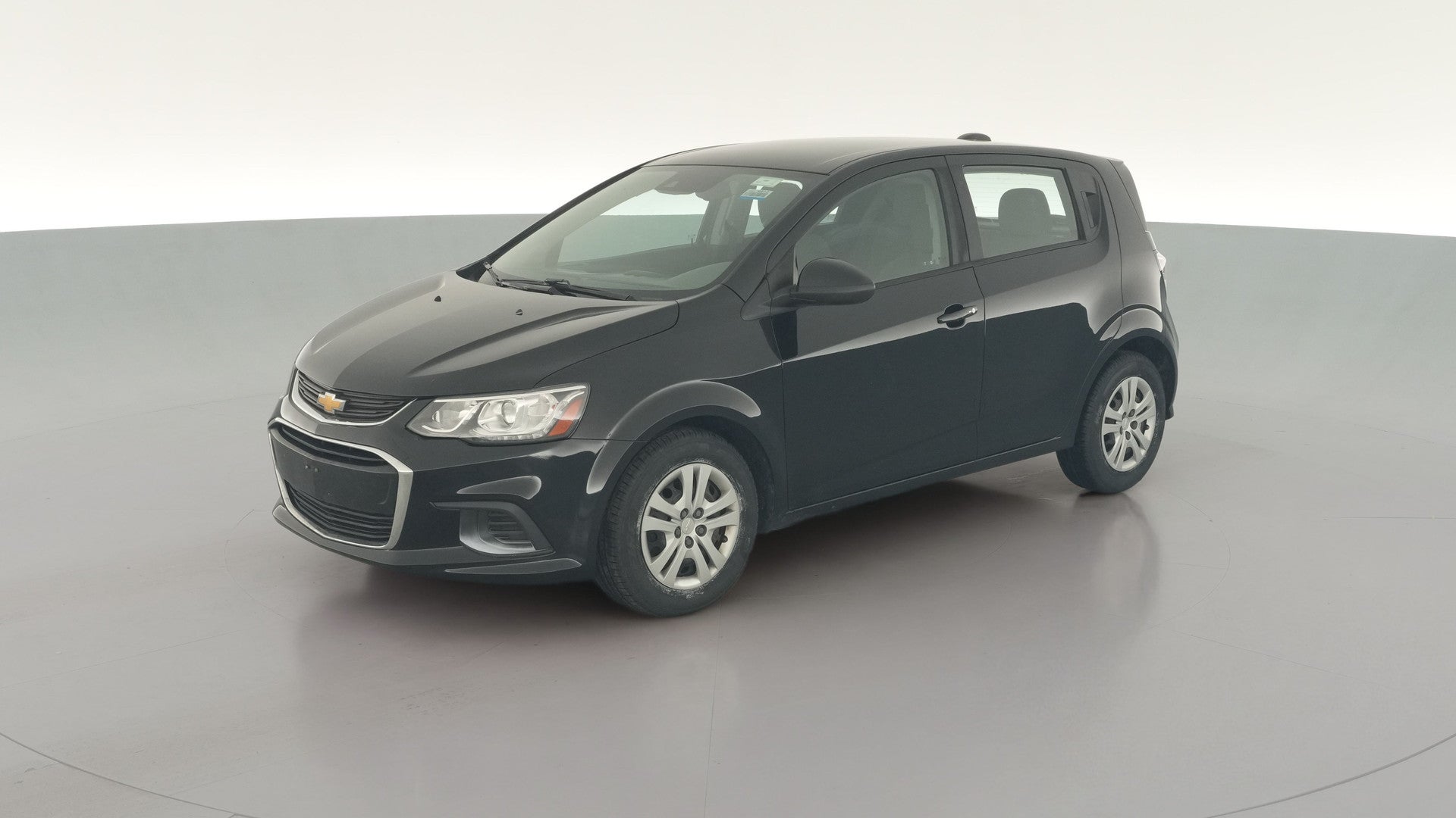 2020 Chevrolet Sonic vehicle photo