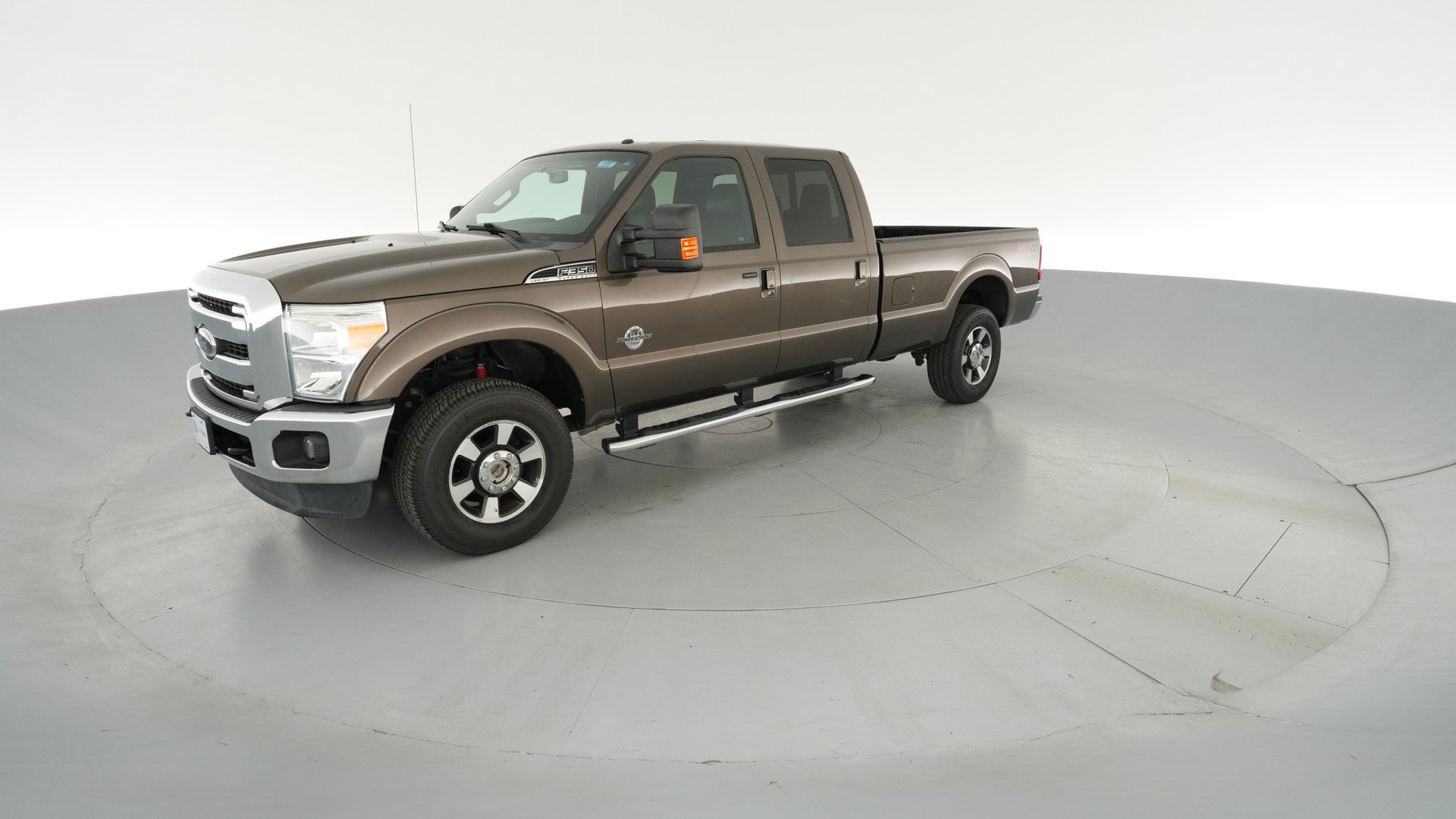2016 Ford F350 Super Duty Crew Cab vehicle photo