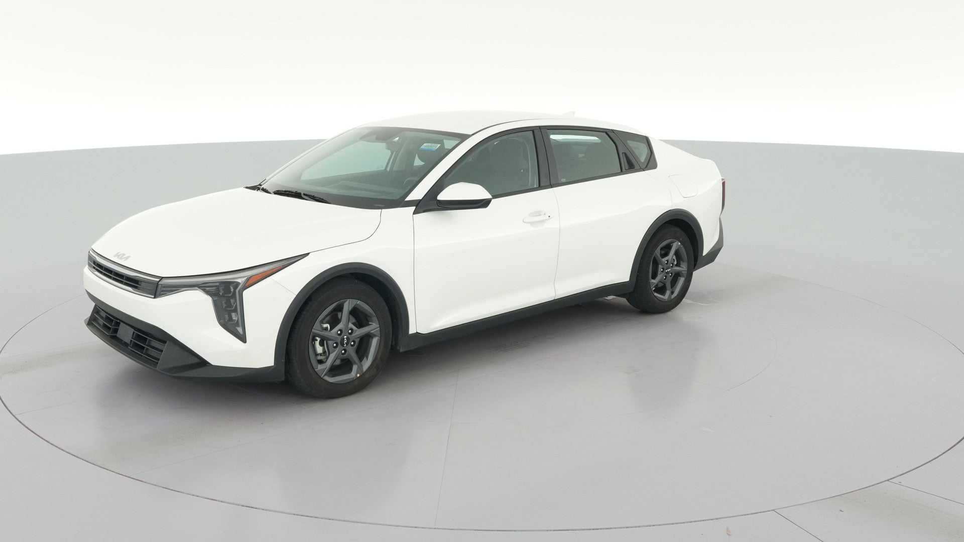 2025 Kia K4 vehicle photo