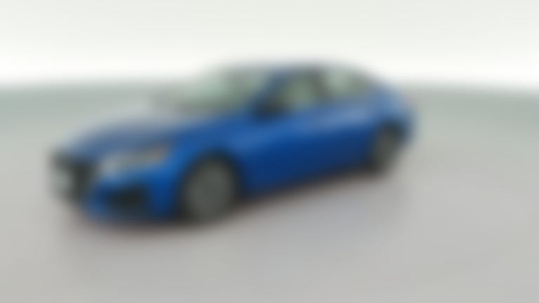 2025 Nissan Altima vehicle photo