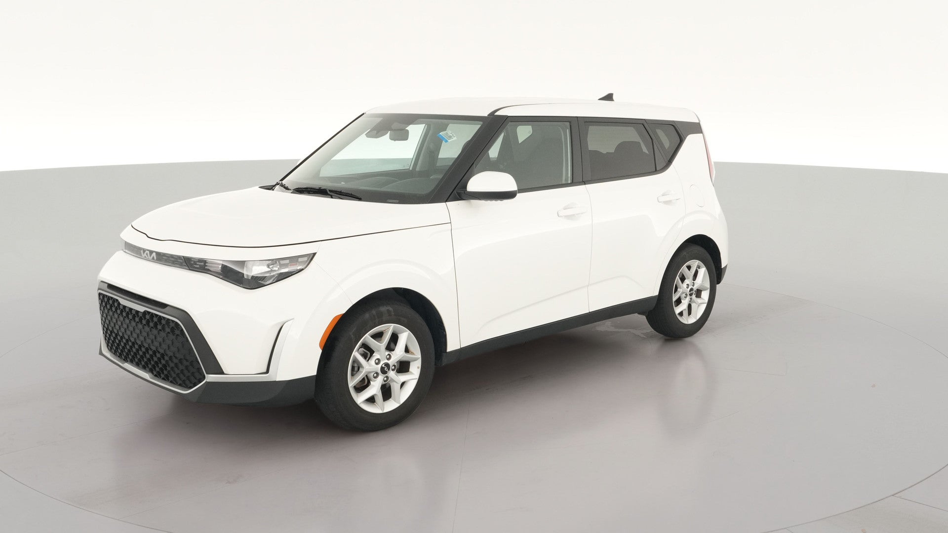 2025 Kia Soul vehicle photo