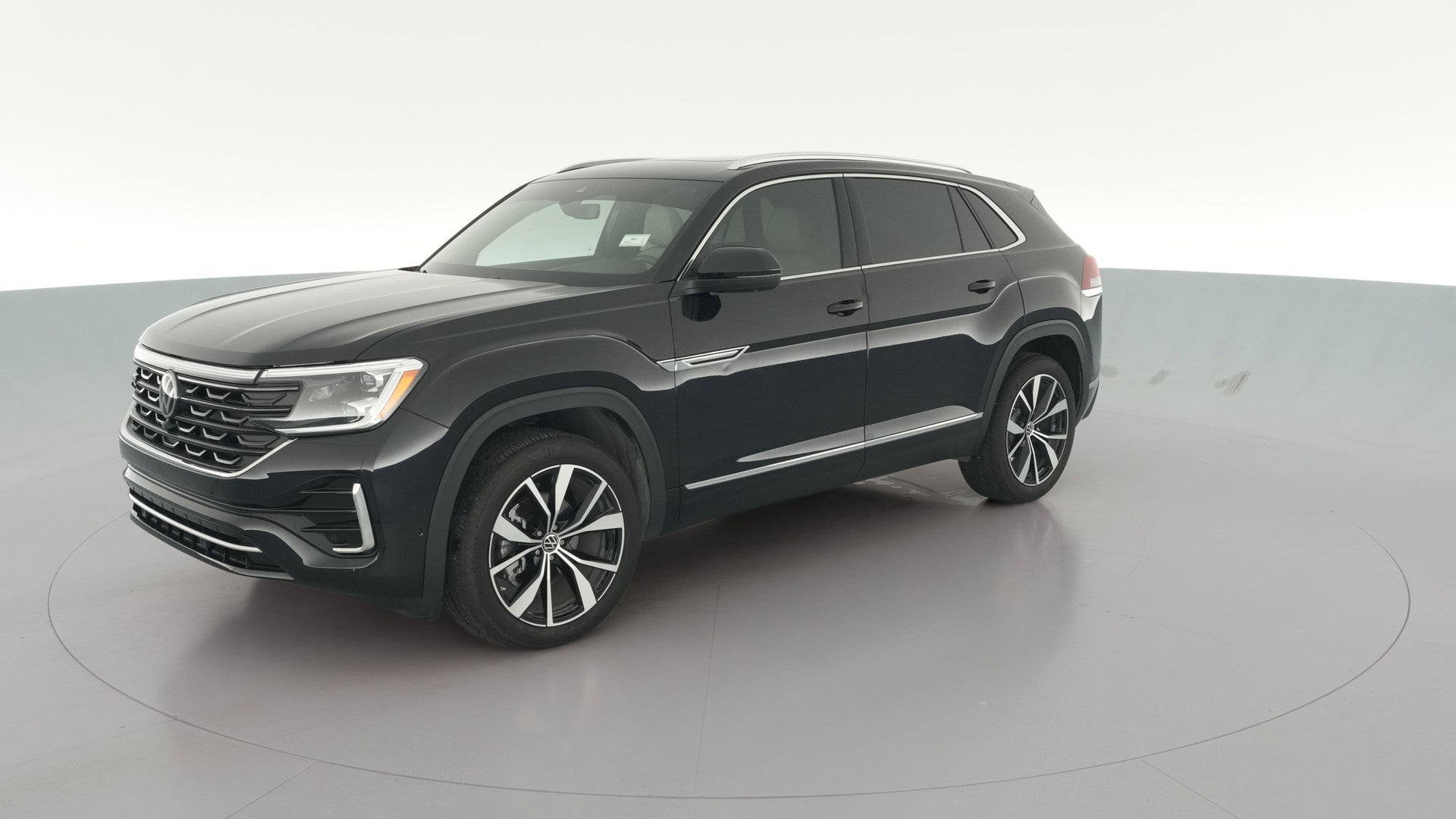 2024 Volkswagen Atlas Cross Sport vehicle photo