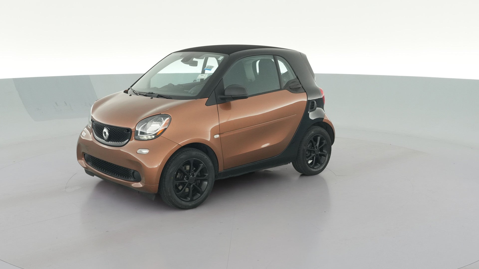 2017 smart fortwo vehicle photo