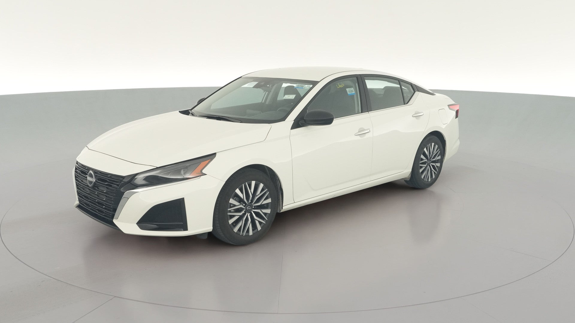 2025 Nissan Altima vehicle photo