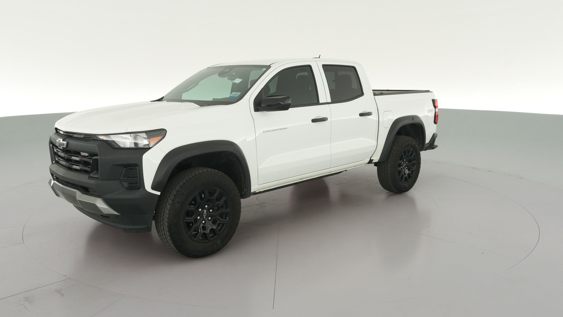 2024 Chevrolet Colorado Crew Cab vehicle photo