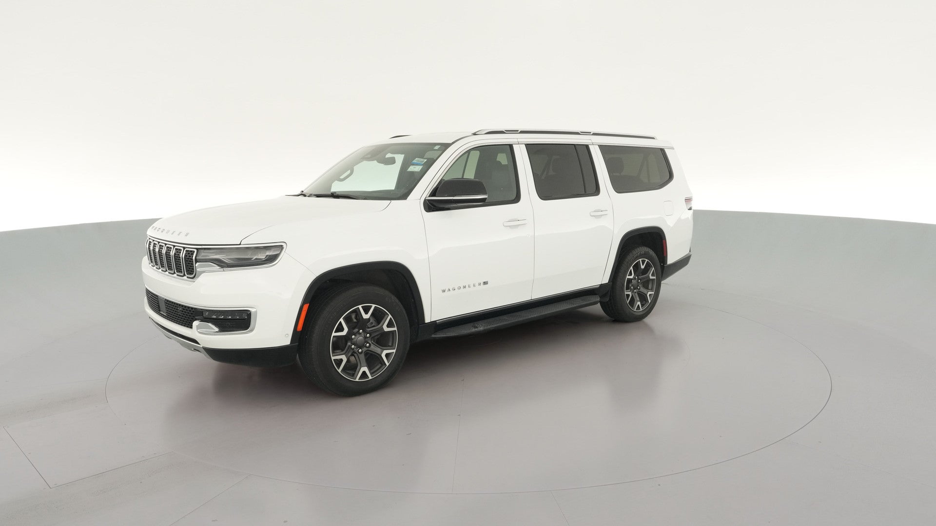 2023 Jeep Wagoneer L vehicle photo