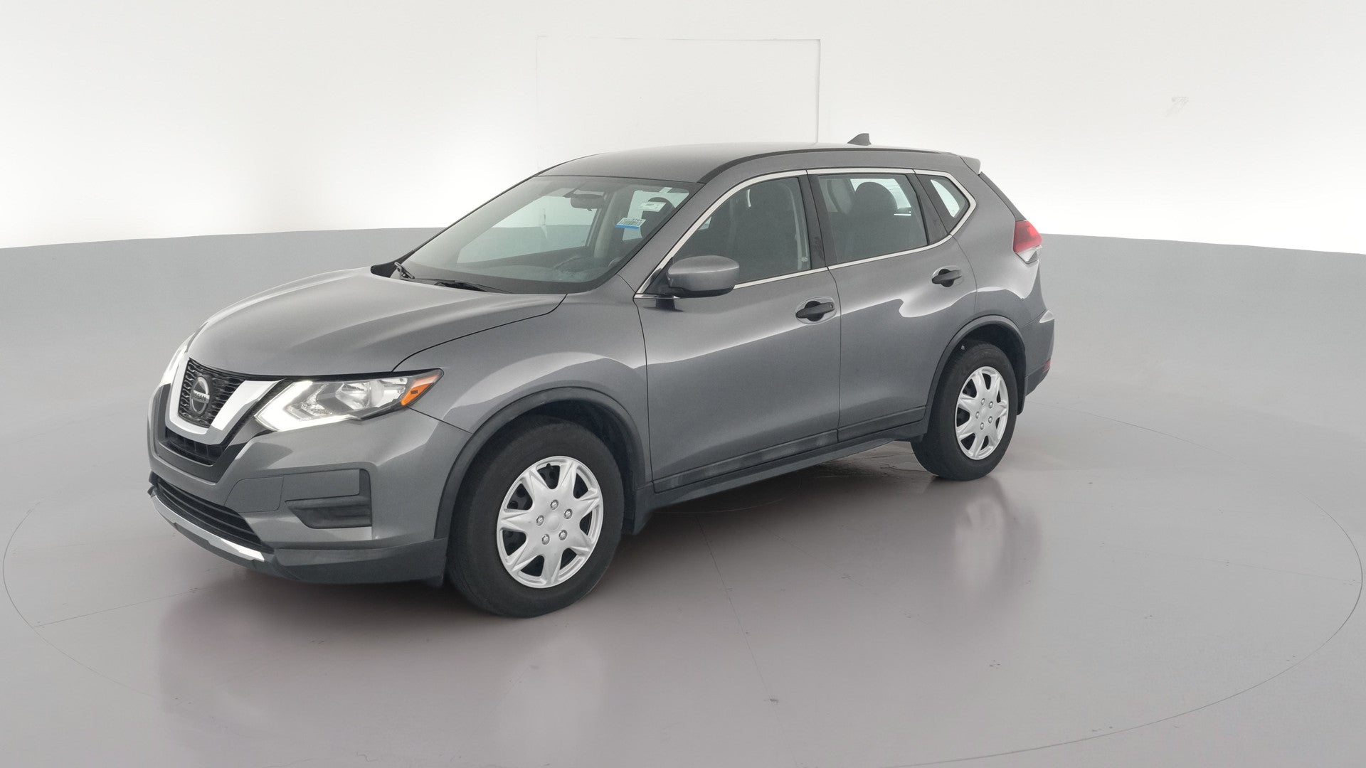 2018 Nissan Rogue vehicle photo