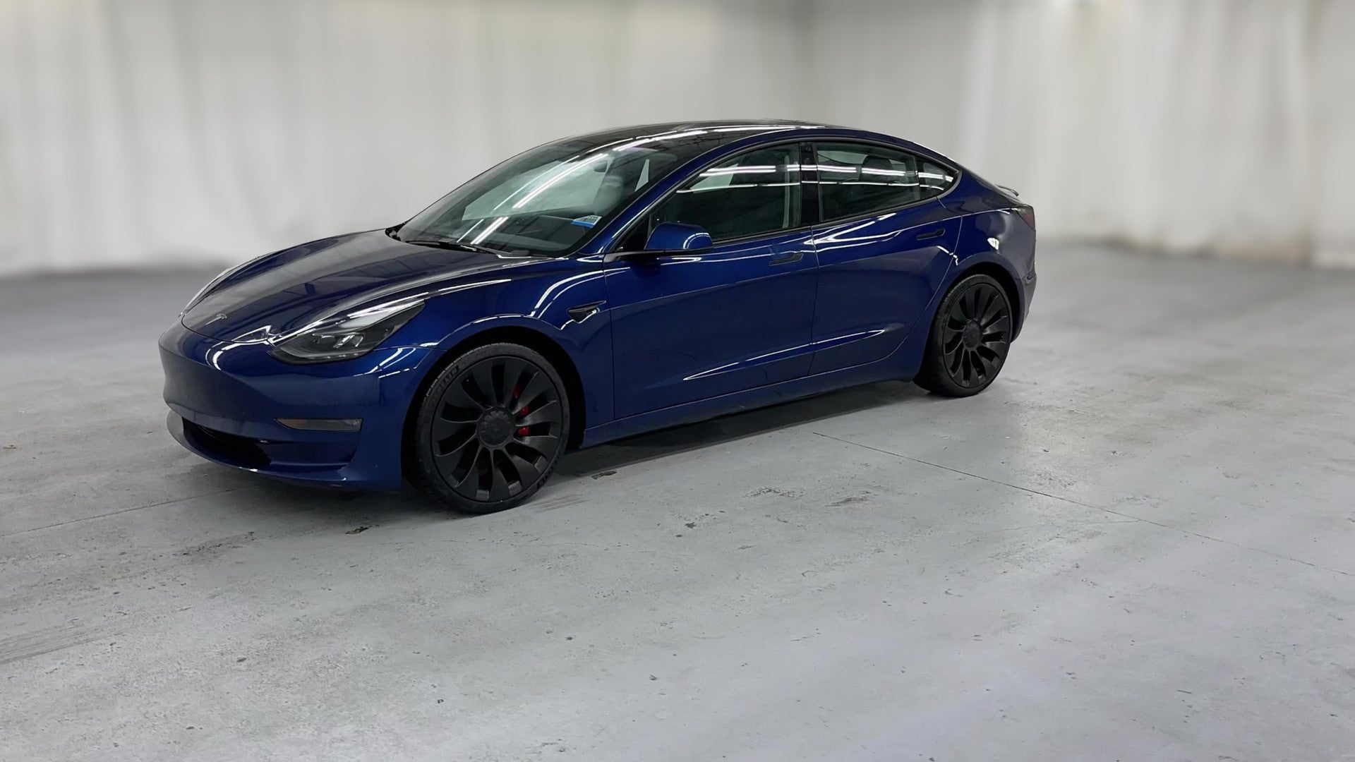 2022 Tesla Model 3 vehicle photo