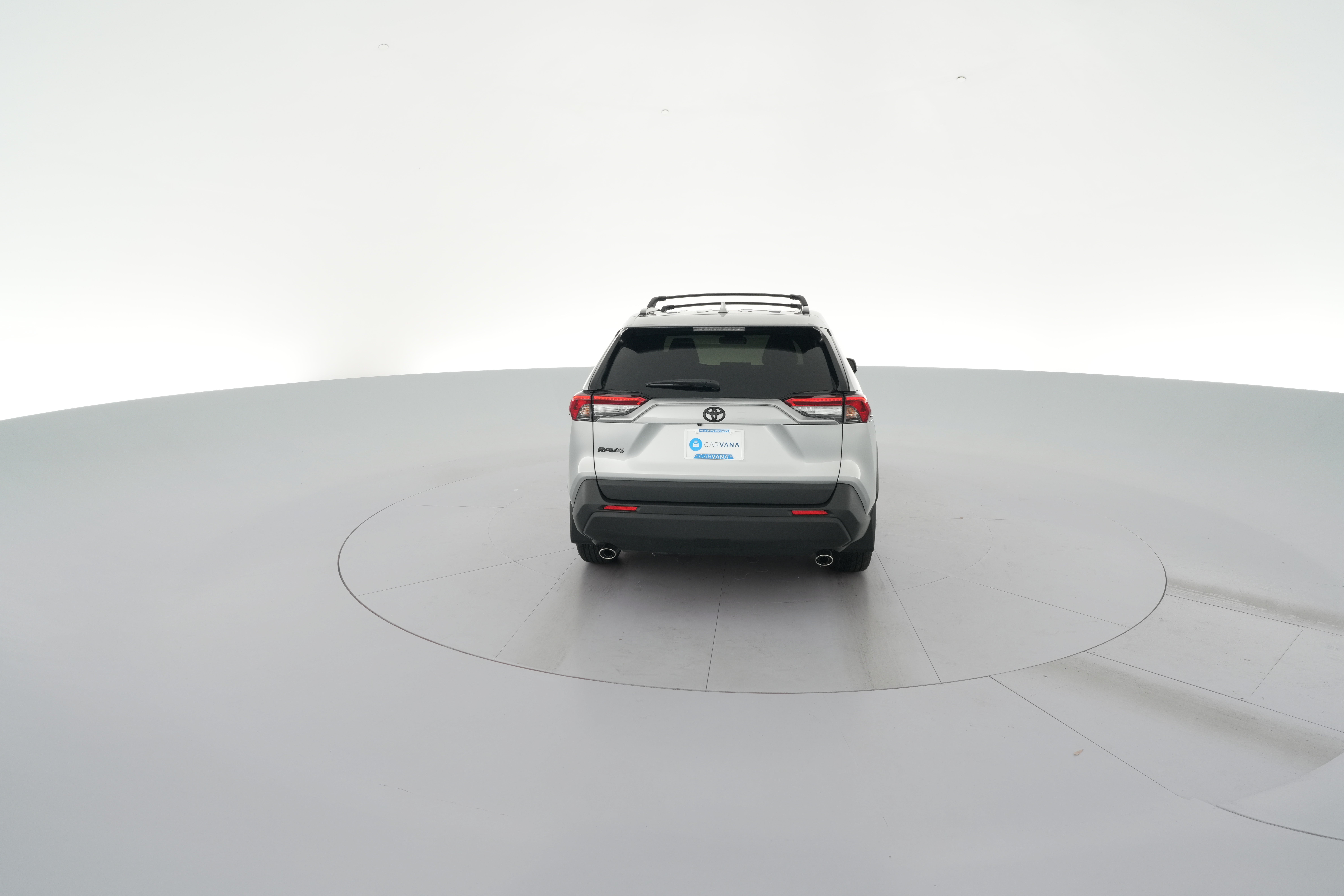 2025 Toyota RAV4 XLE - Photo 30