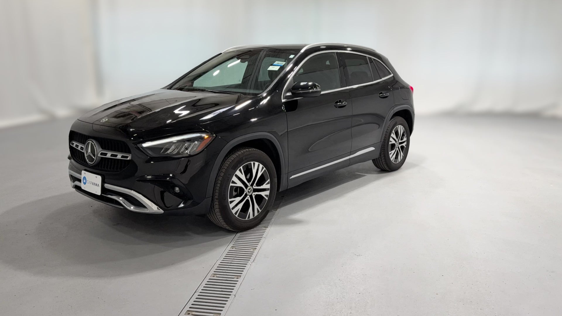 2025 Mercedes-Benz GLA vehicle photo