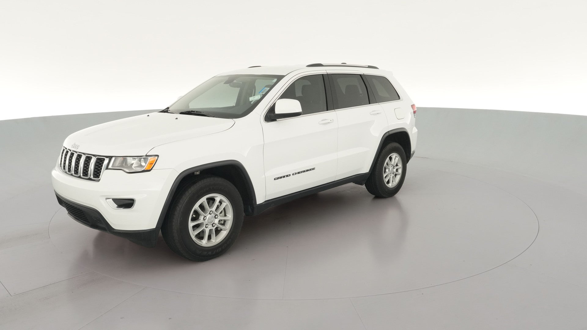 2020 Jeep Grand Cherokee vehicle photo